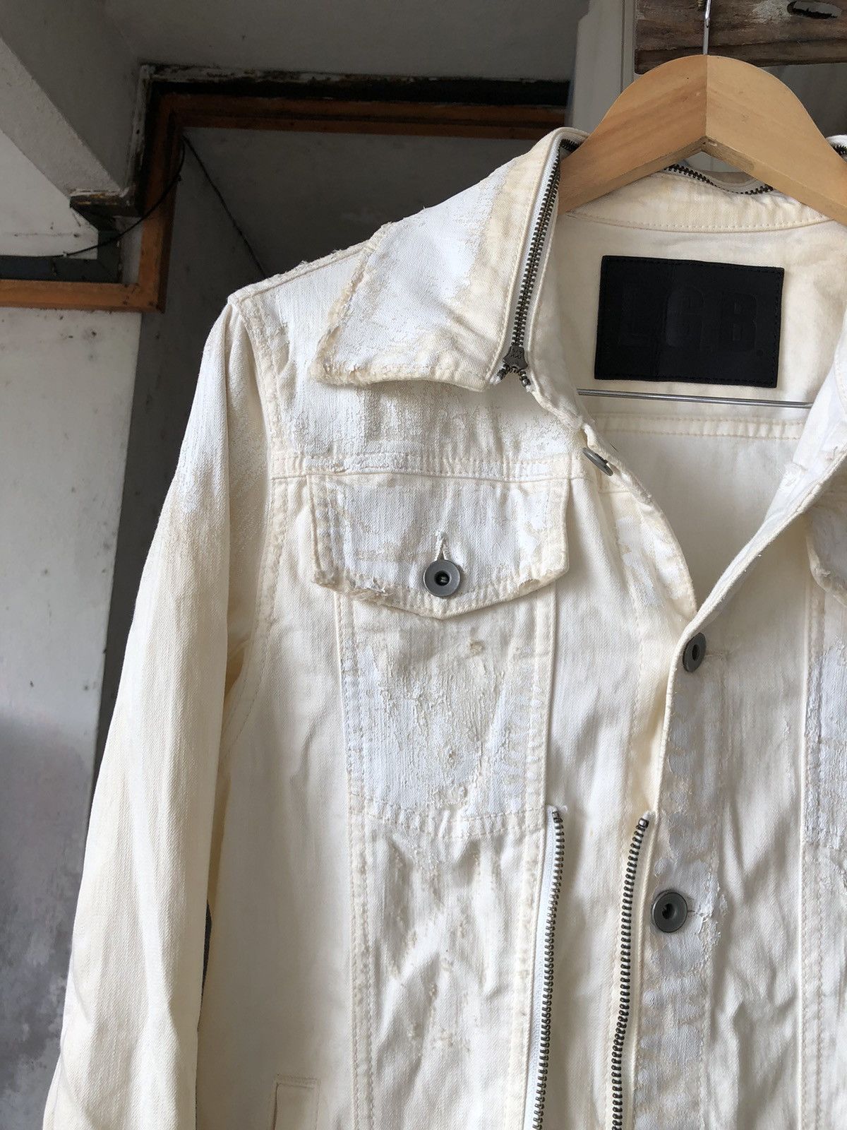 Le Grande Bleu (L.G.B.) Authentic❗️Le Grande Bleu LGB Splash Distressed Denim Jacket Size US XS / EU 42 / 0 - 8 Thumbnail