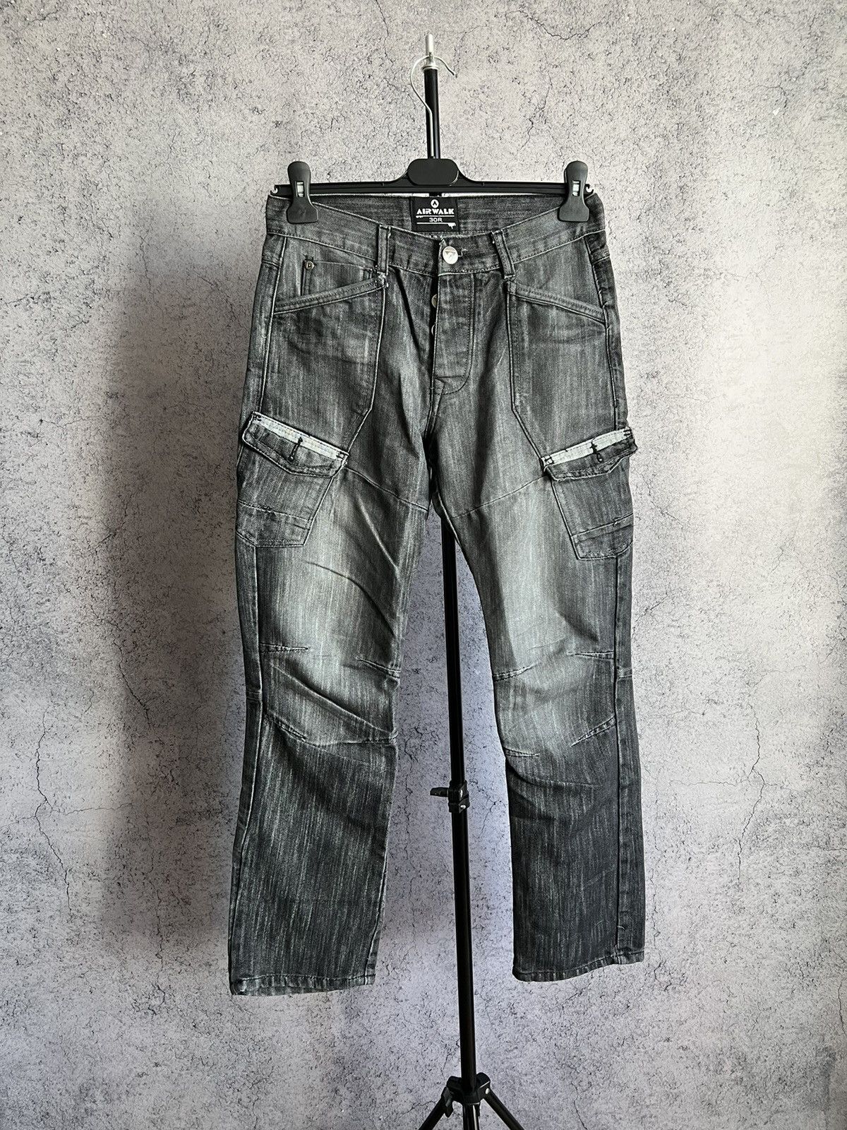 Airwalk Cargo Denim Pants Airwalk Multipocket Y2K Jeans Size US 30 / EU 46 - 1 Thumbnail