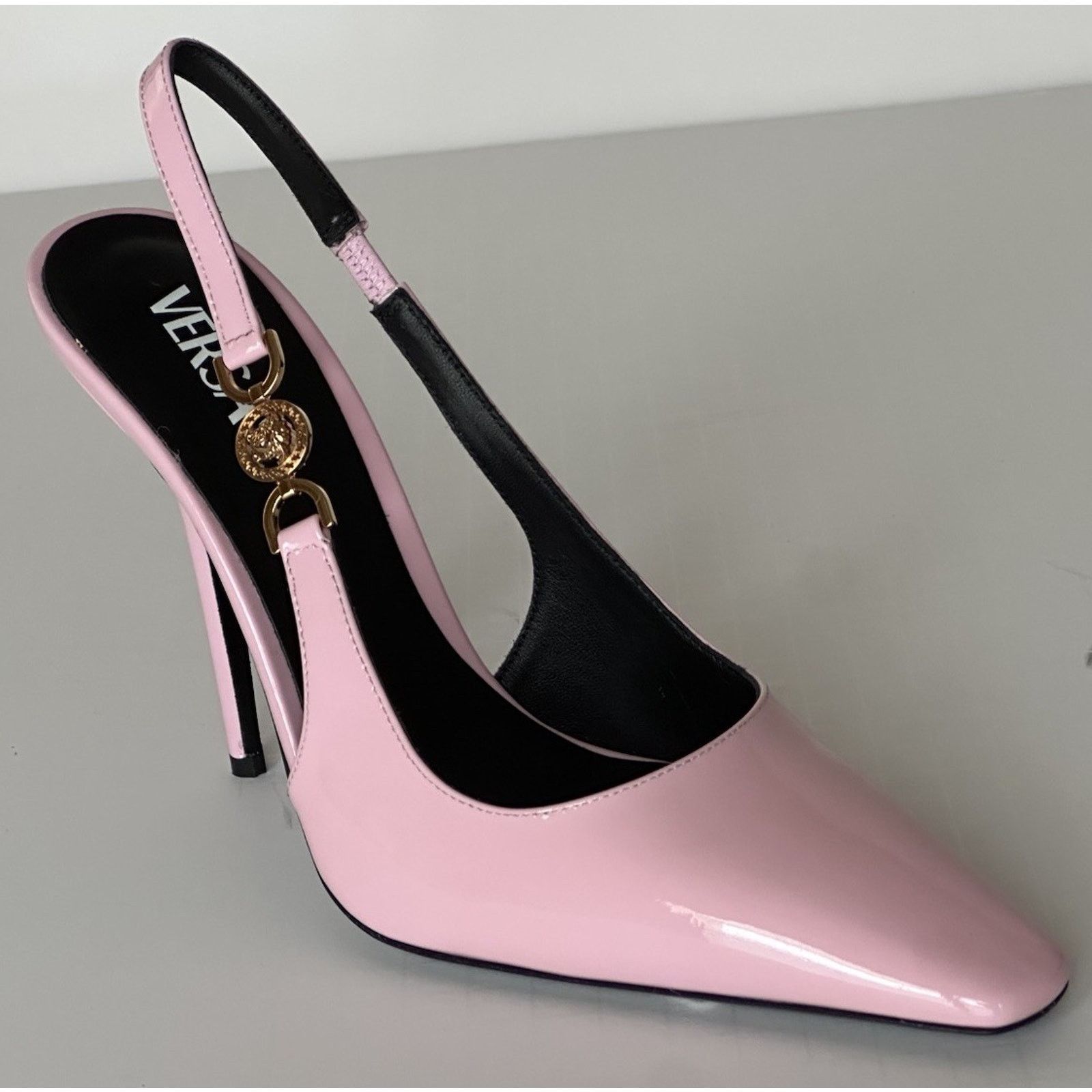 Versace Versace Sling Back Leather Shoes Pink 10 US (40) 1012127 Size US 10 / IT 40 - 4 Thumbnail