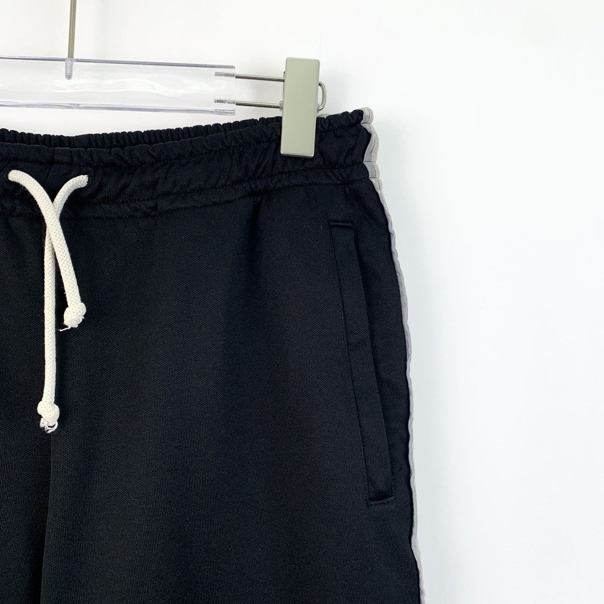Gucci Gucci Black Side Logo Jacquard Cuffed Sports Pants K26WX Size US 30 / EU 46 - 3 Thumbnail