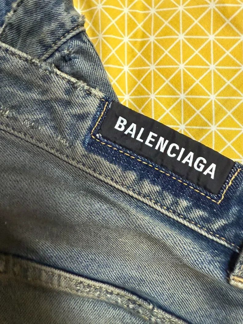 Balenciaga Balenciaga size S Ripped Denim Jeans Size US 27 - 5 Thumbnail