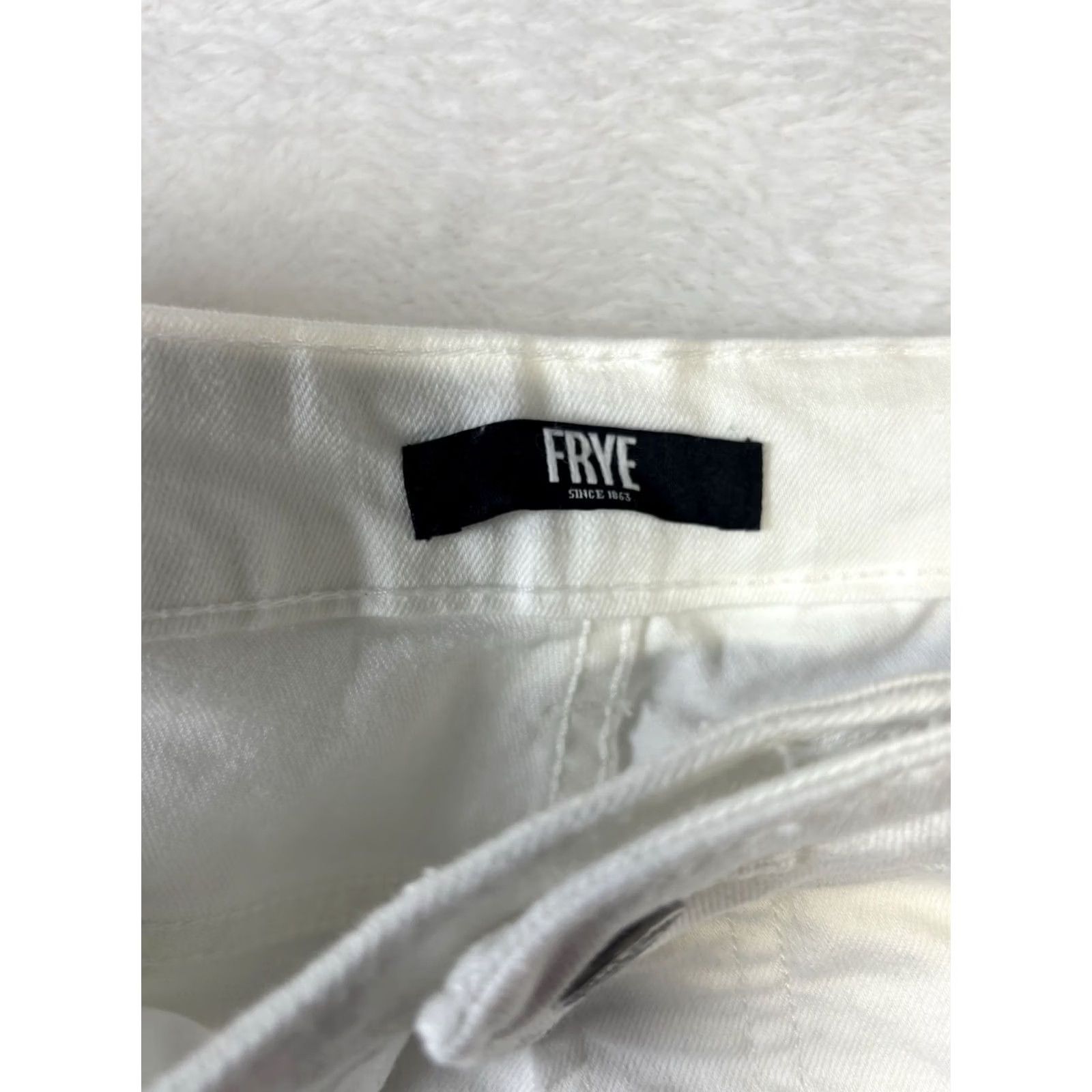 Frye VINTAGE Frye Jeans Womens 12/31 White Denim Women Size High Rise Straight Leg Size 34" / US 12 / IT 48 - 7 Thumbnail