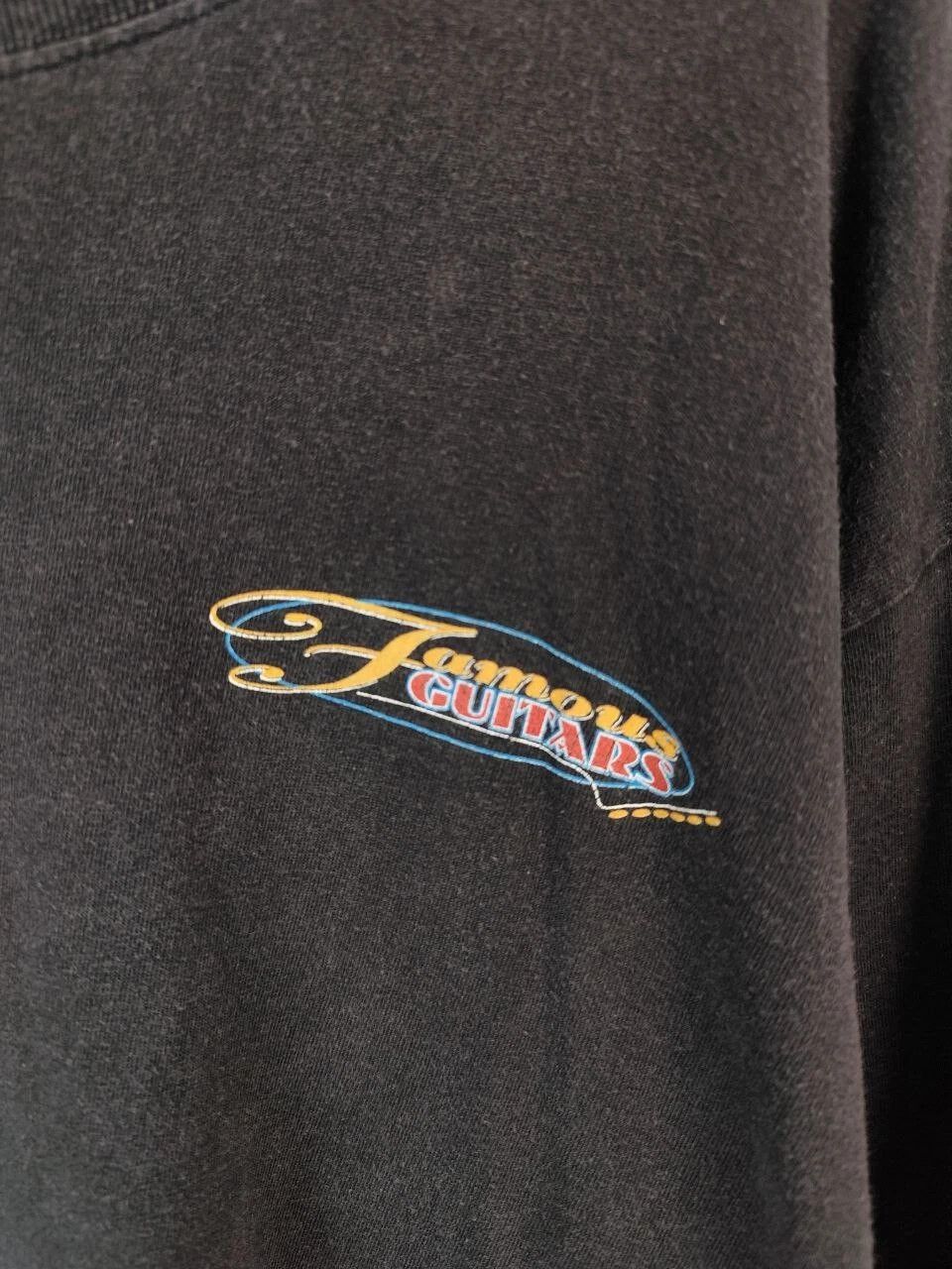 Other Vintage Famous Guitars T-Shirt 1999 Size XL Men Size US XL / EU 56 / 4 - 5 Thumbnail