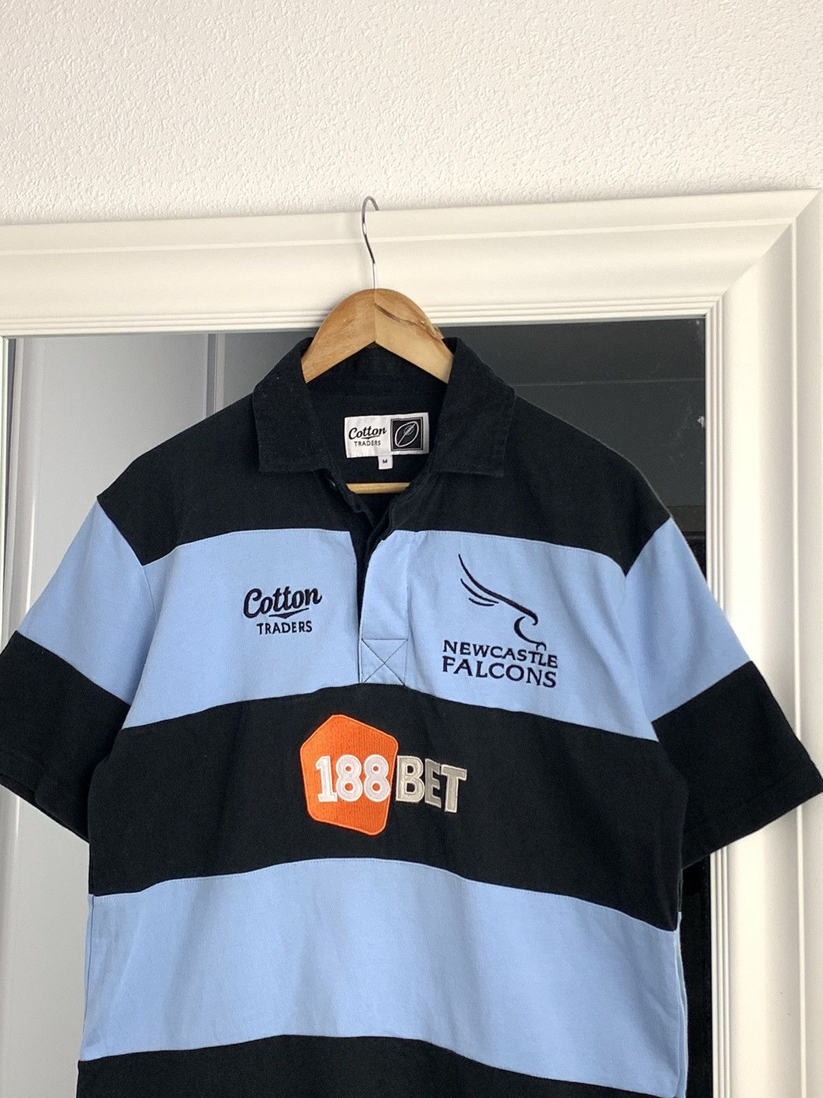 Cotton Traders Vintage Newcastle Falcons Rugby Shirt 2010/2011 Jersey Size US M / EU 48-50 / 2 - 3 Thumbnail