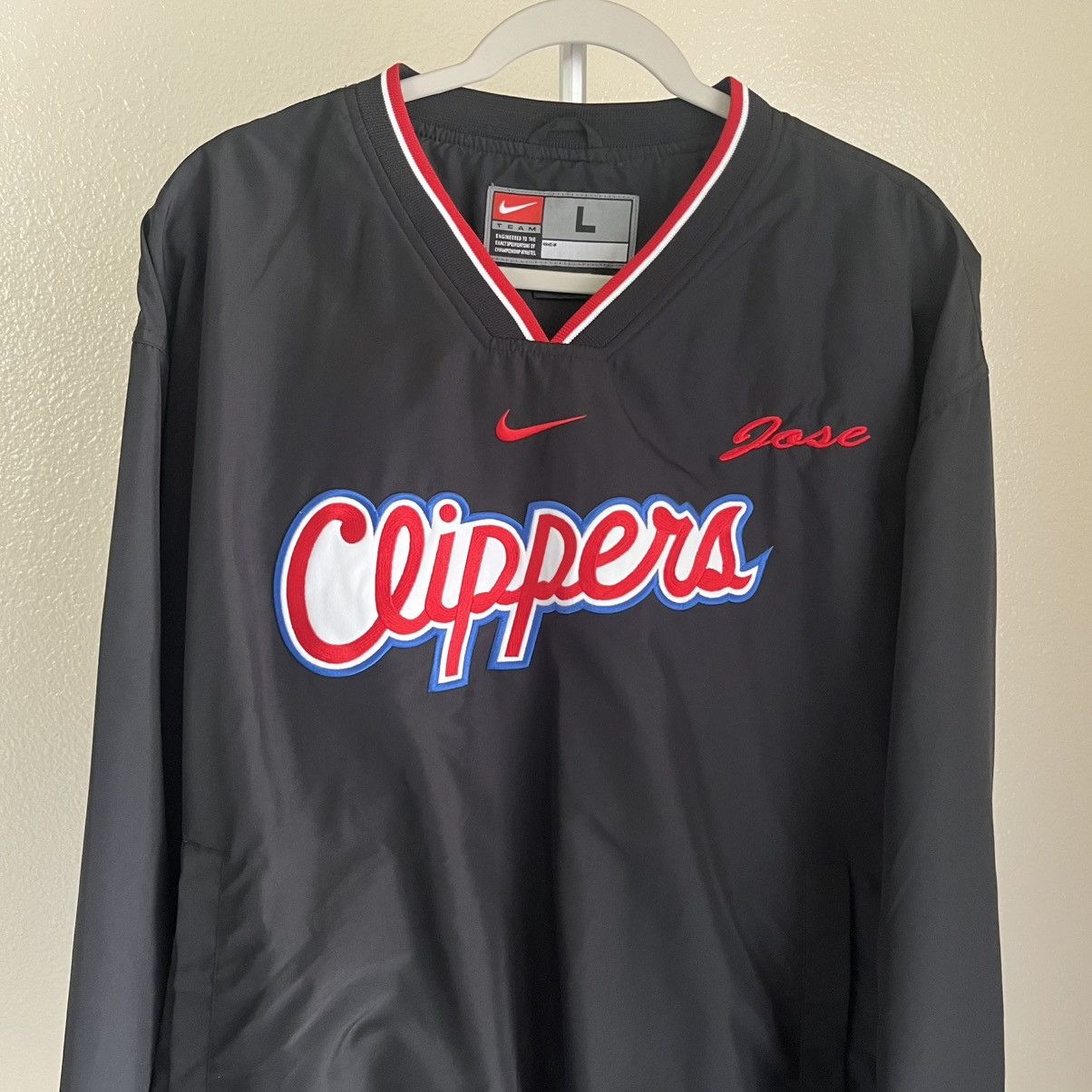 Nike Vintage Nike Los Angeles Clippers Pullover Windbreaker Sz L Size US L / EU 52-54 / 3 - 2 Thumbnail