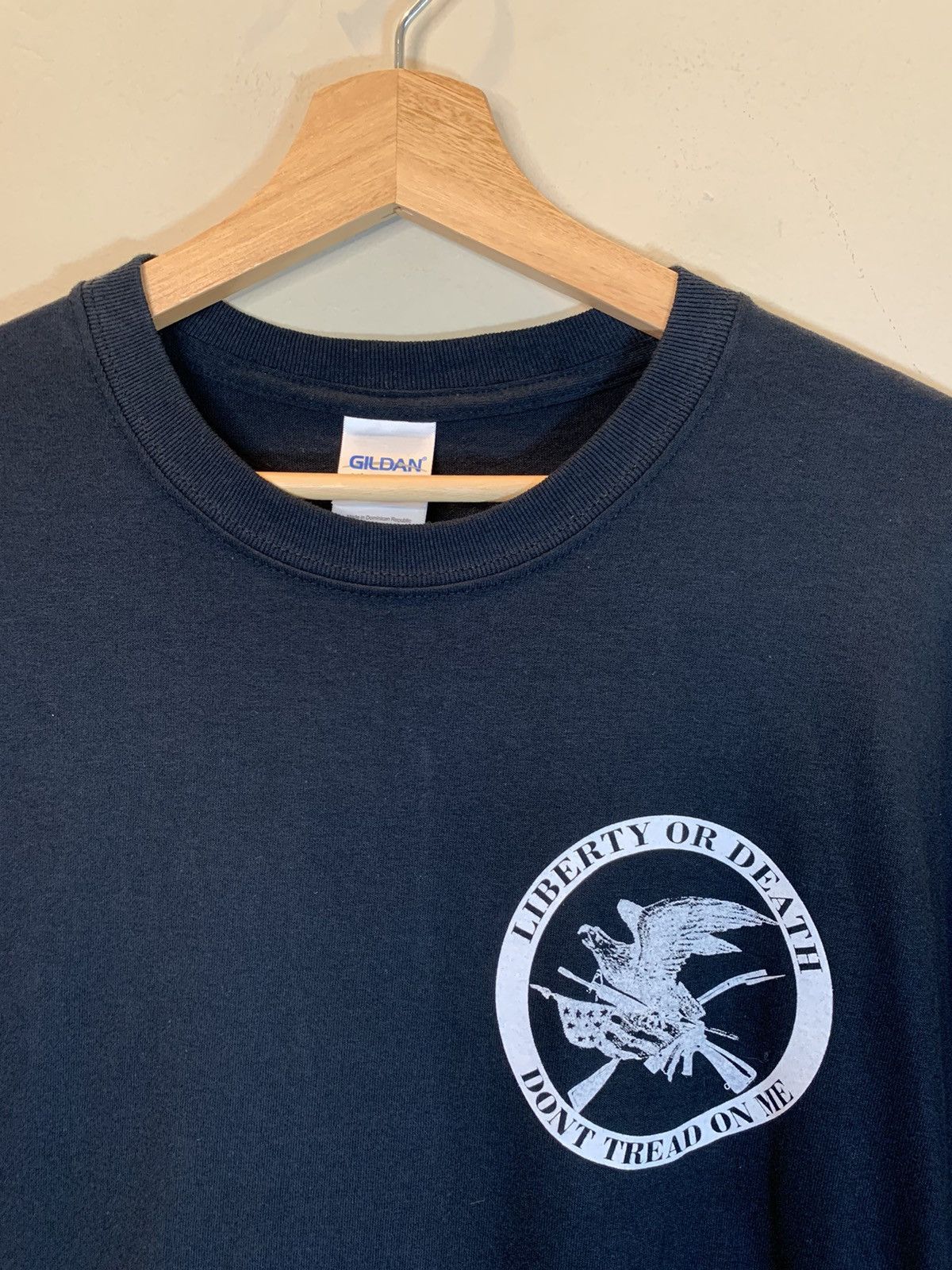 Vintage RARE* Evolution Of American Freedom Liberty Or Death T-Shirt Size US L / EU 52-54 / 3 - 4 Thumbnail