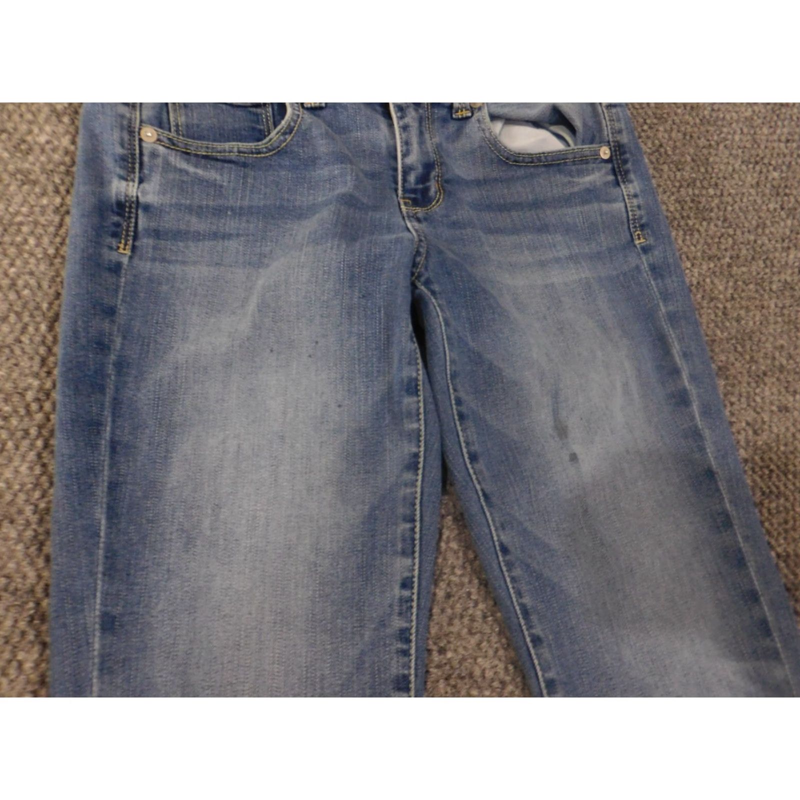 American Eagle Outfitters American Eagle Outfitters Jeans Womens 4 Cropped Denim Stretch Zipper Retro 28in Waist 24in Inseam Blue Size 28" / US 6 / IT 42 - 3 Thumbnail