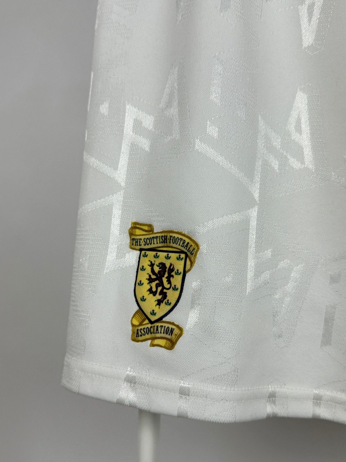 Umbro × Vintage 1991-1994 Umbro Scotland Home Soccer Shorts Size US 36 / EU 52 - 7 Thumbnail