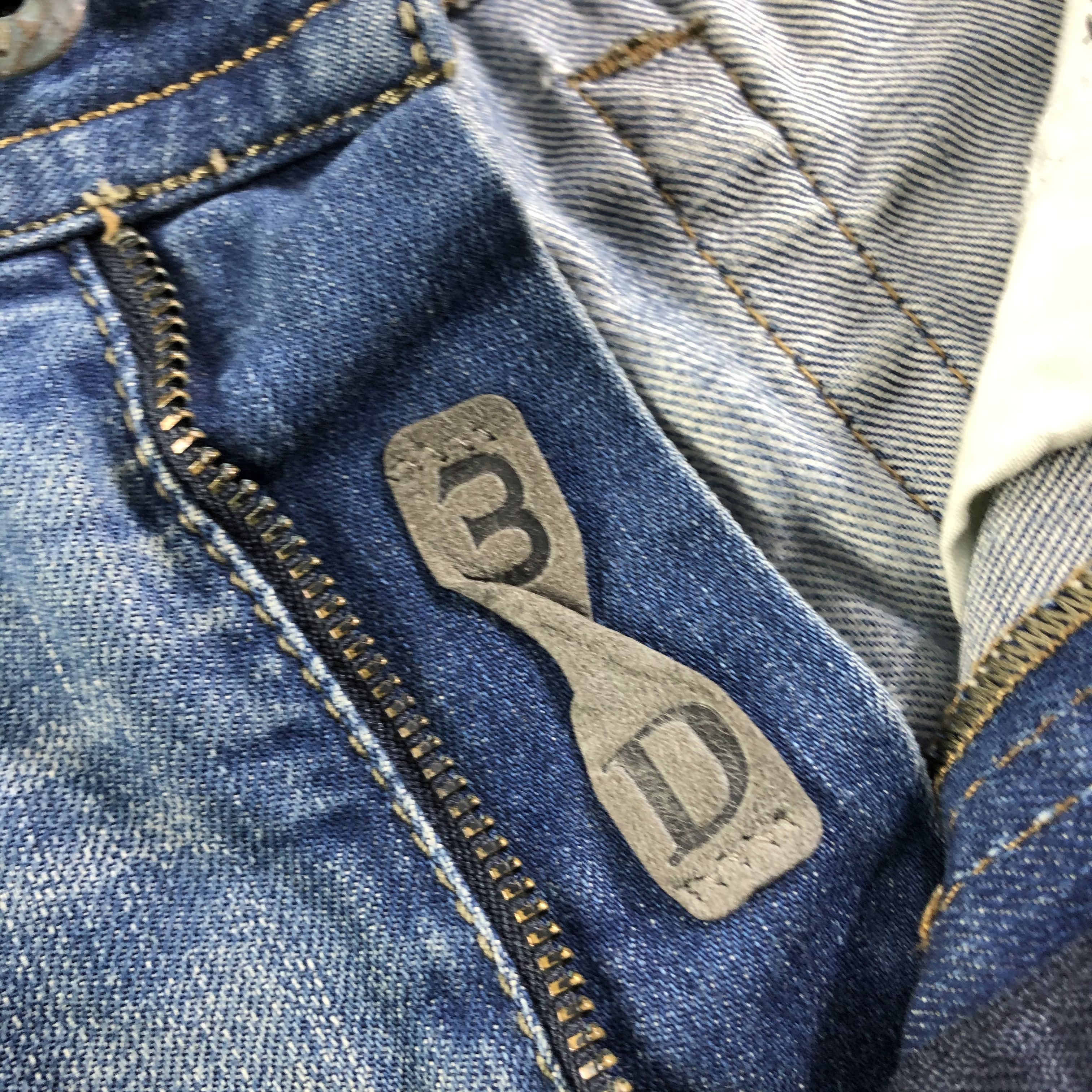 Diesel Diesel Jeans Ripped Skinny Denim KJ2459 Size US 29 - 9 Thumbnail