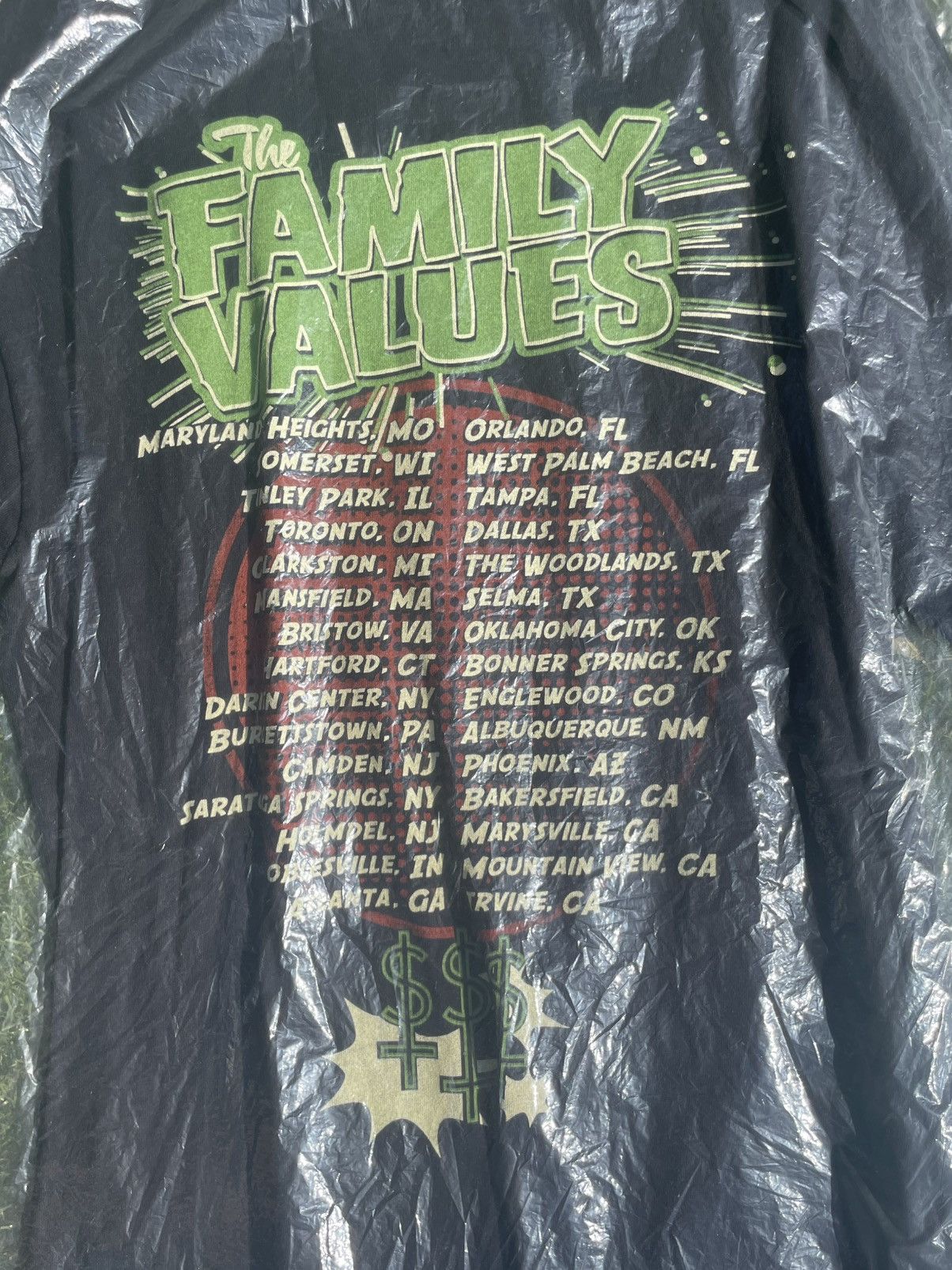 Band Tees Family Values Tour Tee (Band Tee) Size US L / EU 52-54 / 3 - 2 Thumbnail