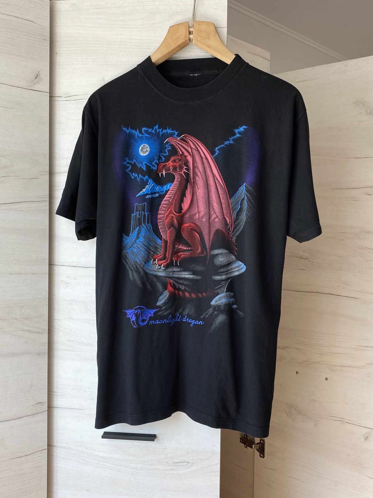 Vintage Dragon Fantasy T-Shirt Black Red Blue Gothic Art