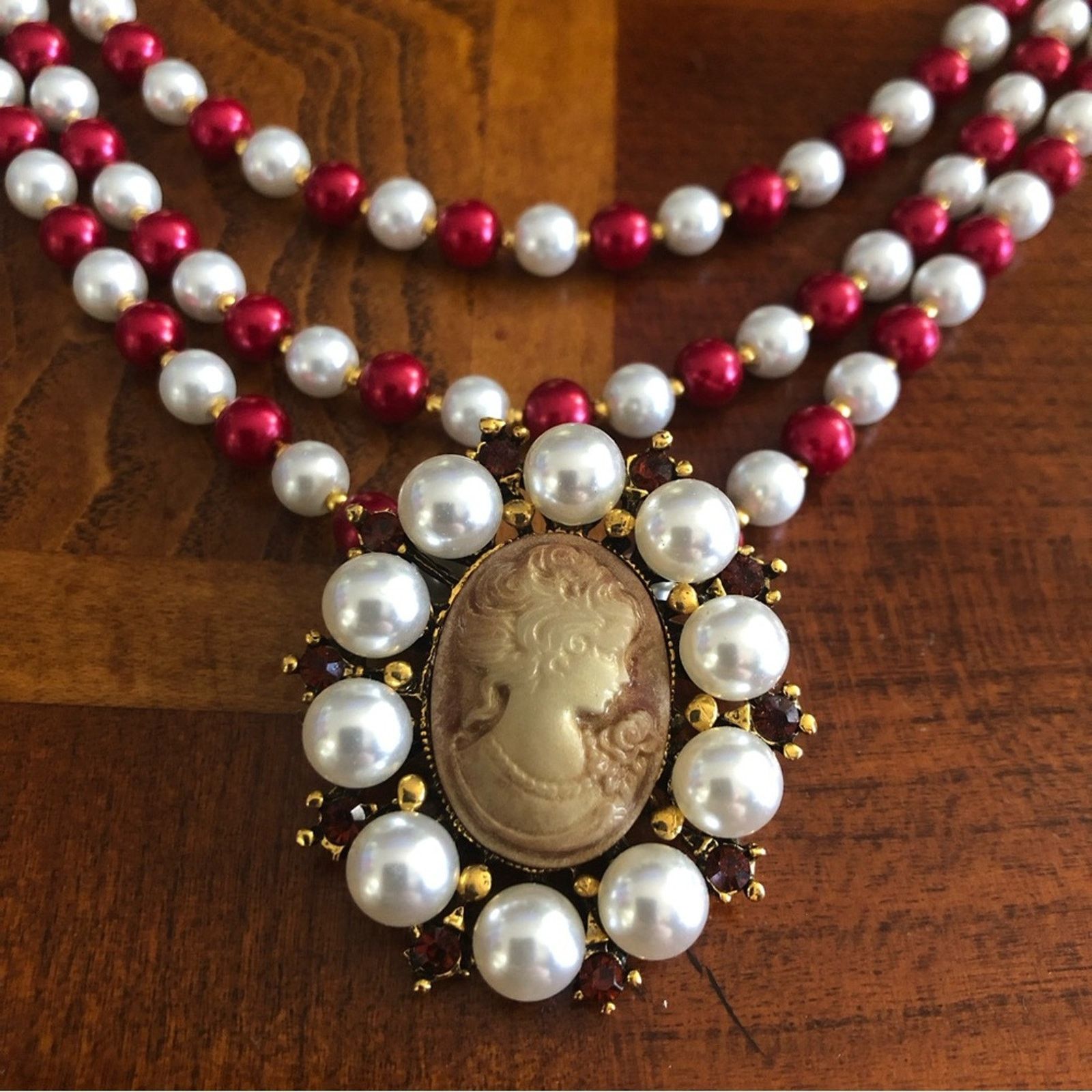 Handmade Handcrafted candy cane victorian lady cameo Pearl necklac Size ONE SIZE - 3 Thumbnail