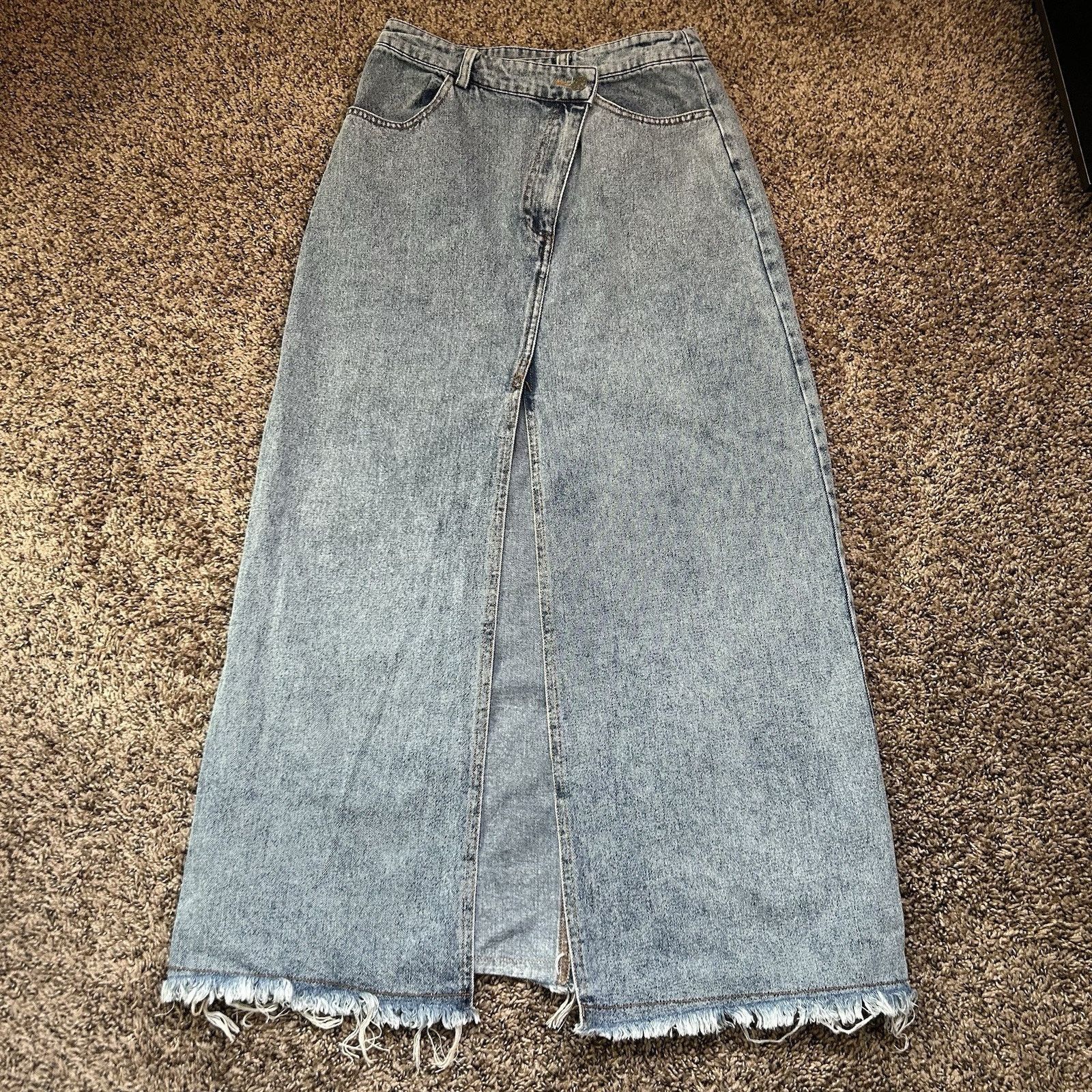 Avenue Avenue Zoe Jaymes Denim Maxi Skirt Size Medium Size 26" / US 2 / IT 38 - 1 Thumbnail