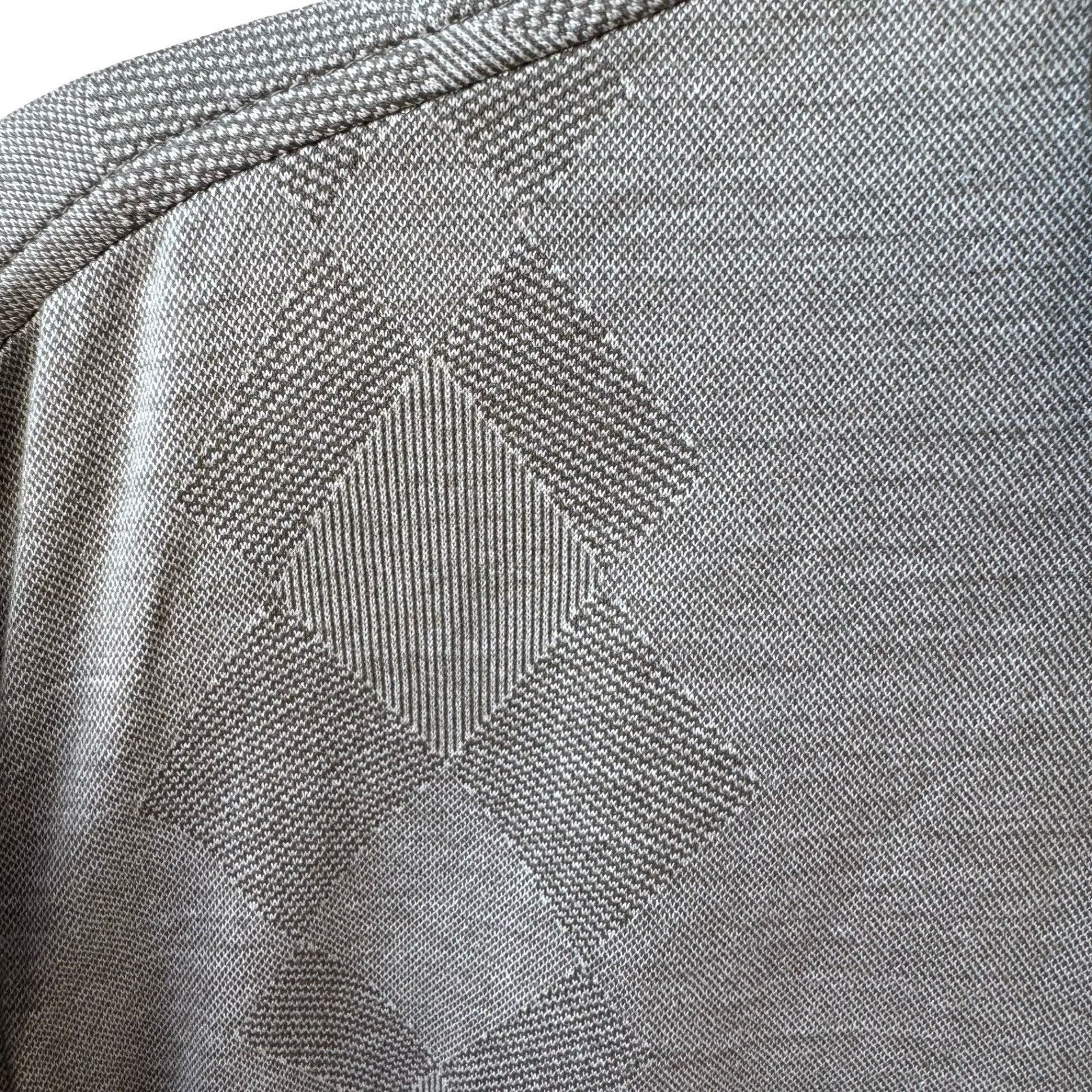 Izod IZOD Mens Double Mercerized Gray Polo Shirt Argyle Diamond P Size US M / EU 48-50 / 2 - 9 Thumbnail