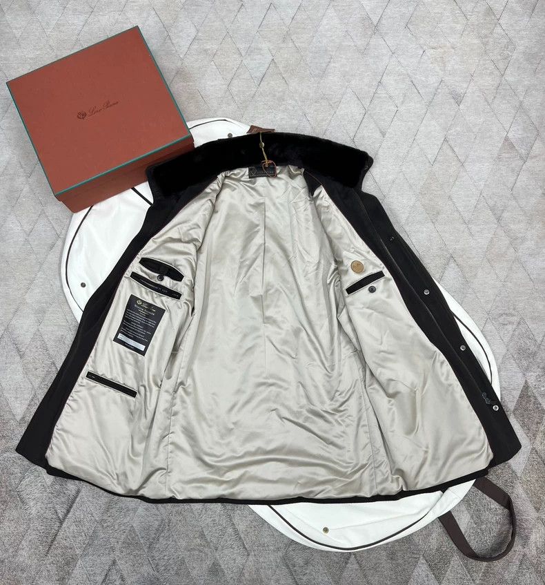Loro Piana LORO PIANA A camel-hair hunting jacket Size US M / EU 48-50 / 2 - 4 Thumbnail