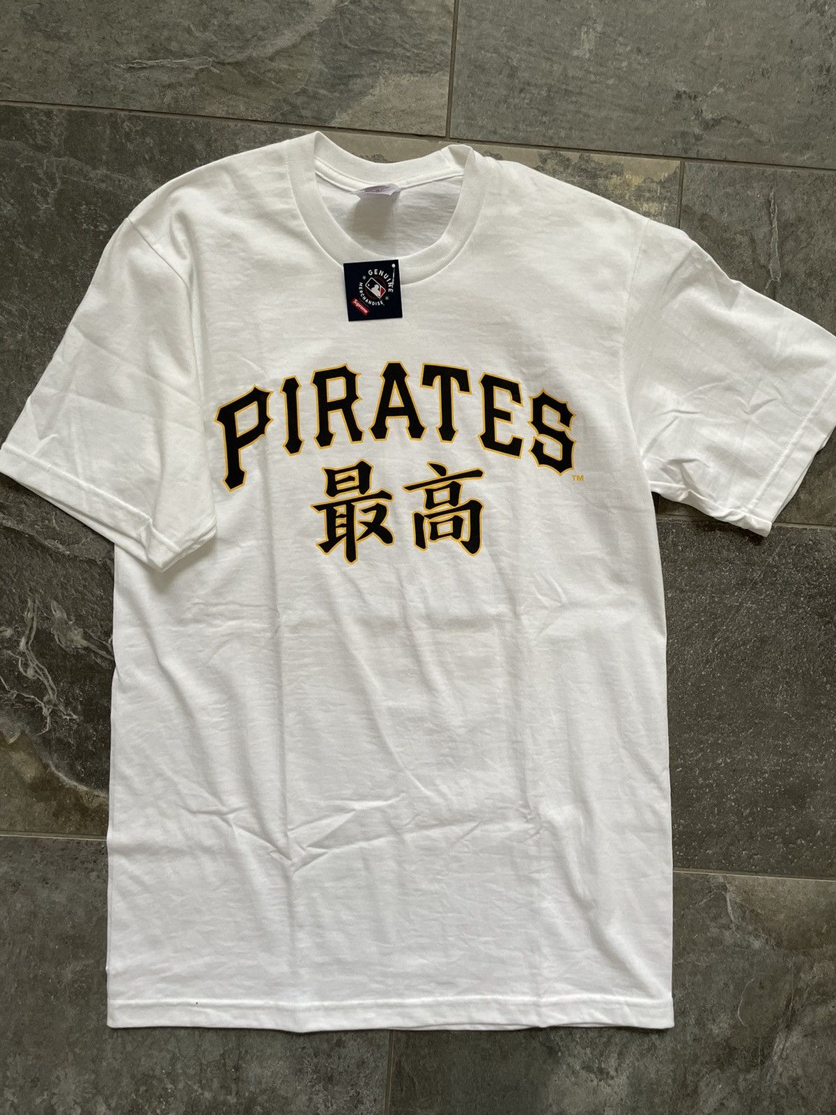 Supreme MLB Pittsburgh Pirates Kanji Teams Tee White