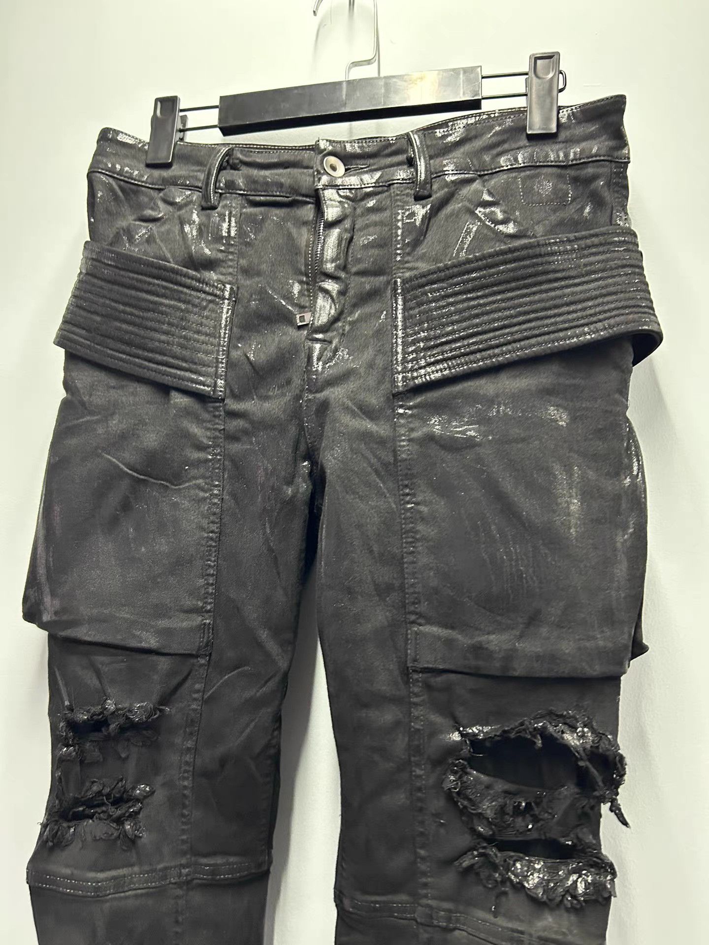 Rick Owens Rick Owens Drkshdw waxed distressed black jeans Size US 29 - 3 Thumbnail