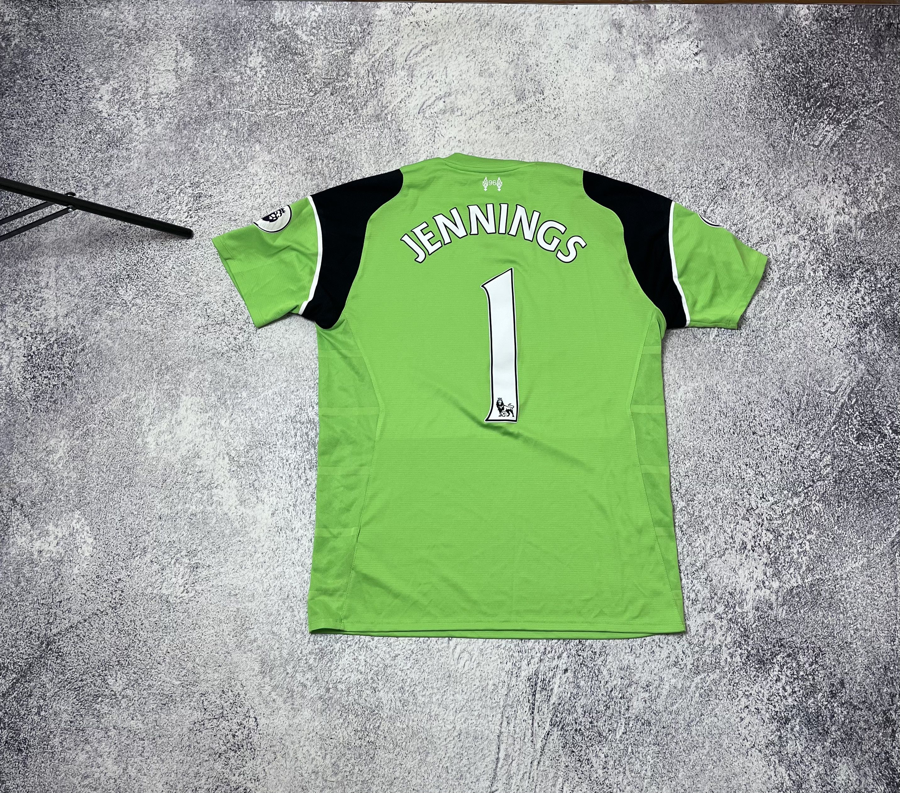 Other Mens jersey FC Liverpool New Balance size L Jennings #1 Size US L / EU 52-54 / 3 - 2 Thumbnail