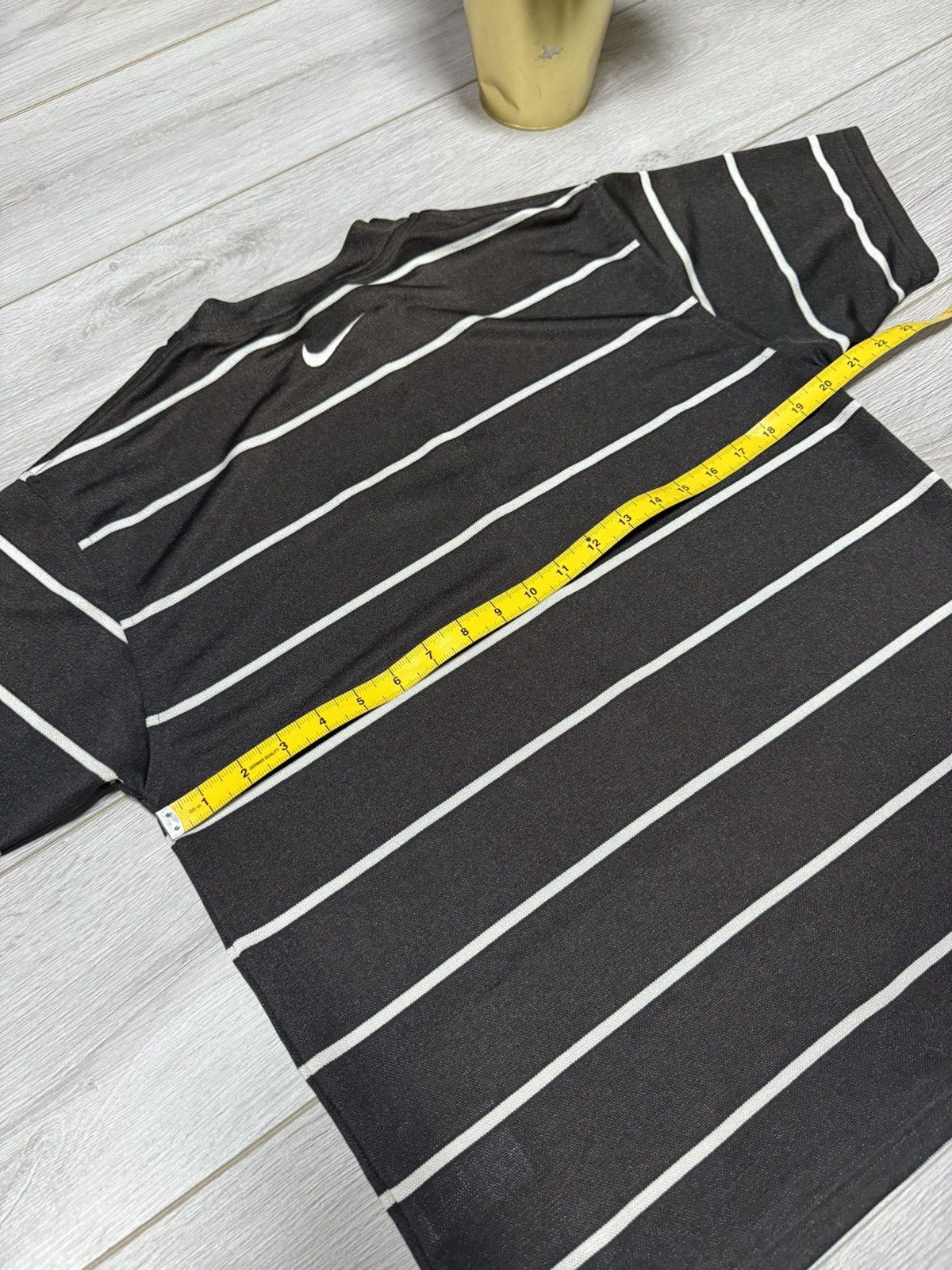 Nike Nike vintage striped 90s vintage big swoosh tee shirt Size US S / EU 44-46 / 1 - 10 Thumbnail