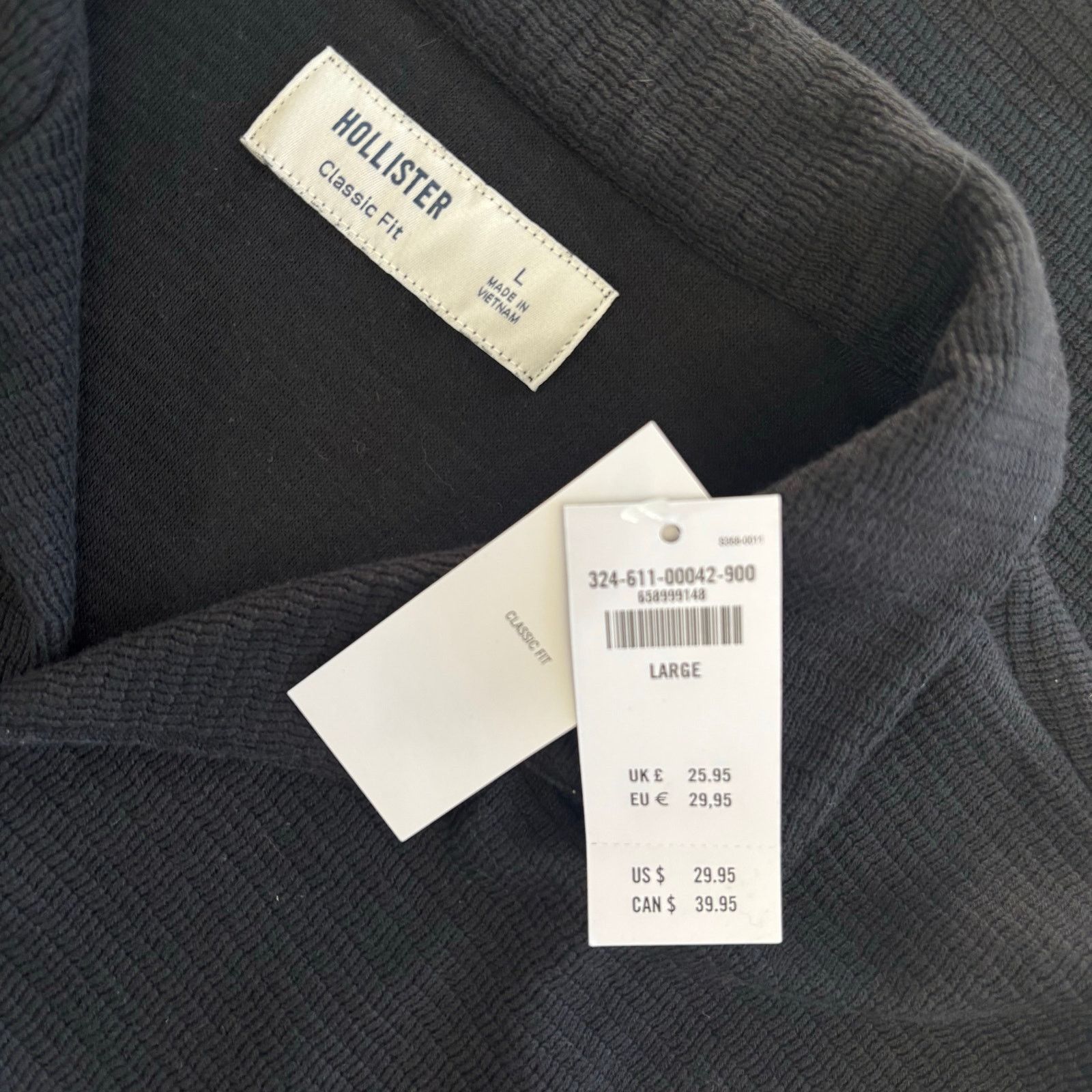 Hollister NWT Hollister Black V-Neck Polo L Size US L / EU 52-54 / 3 - 2 Thumbnail