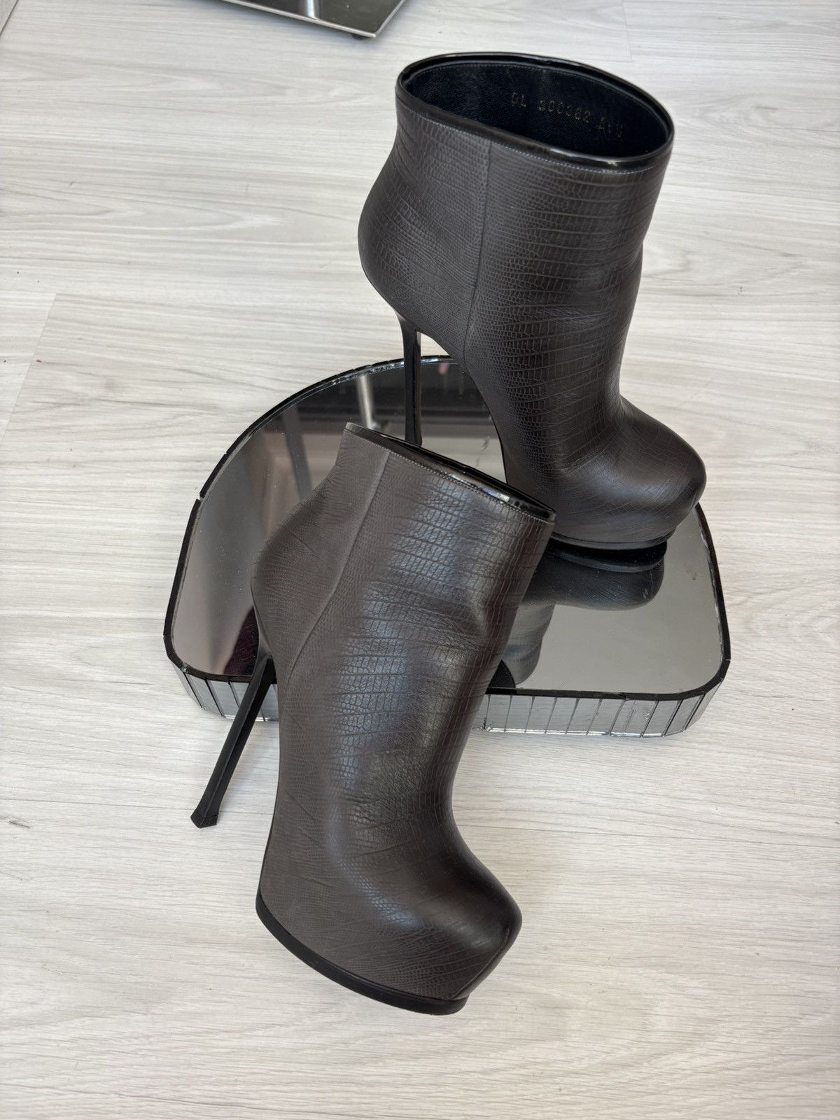Yves Saint Laurent YSL Tribtoo boots Size US 6.5 / IT 36.5 - 5 Thumbnail