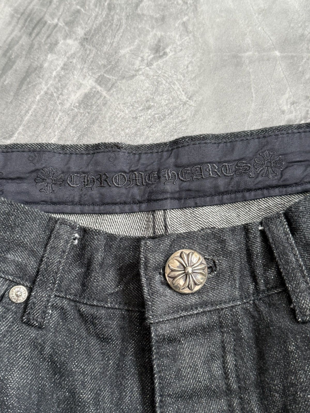 Chrome Hearts Chrome Hearts Fleur Knee Star Patch Denim Size US 31 - 4 Thumbnail