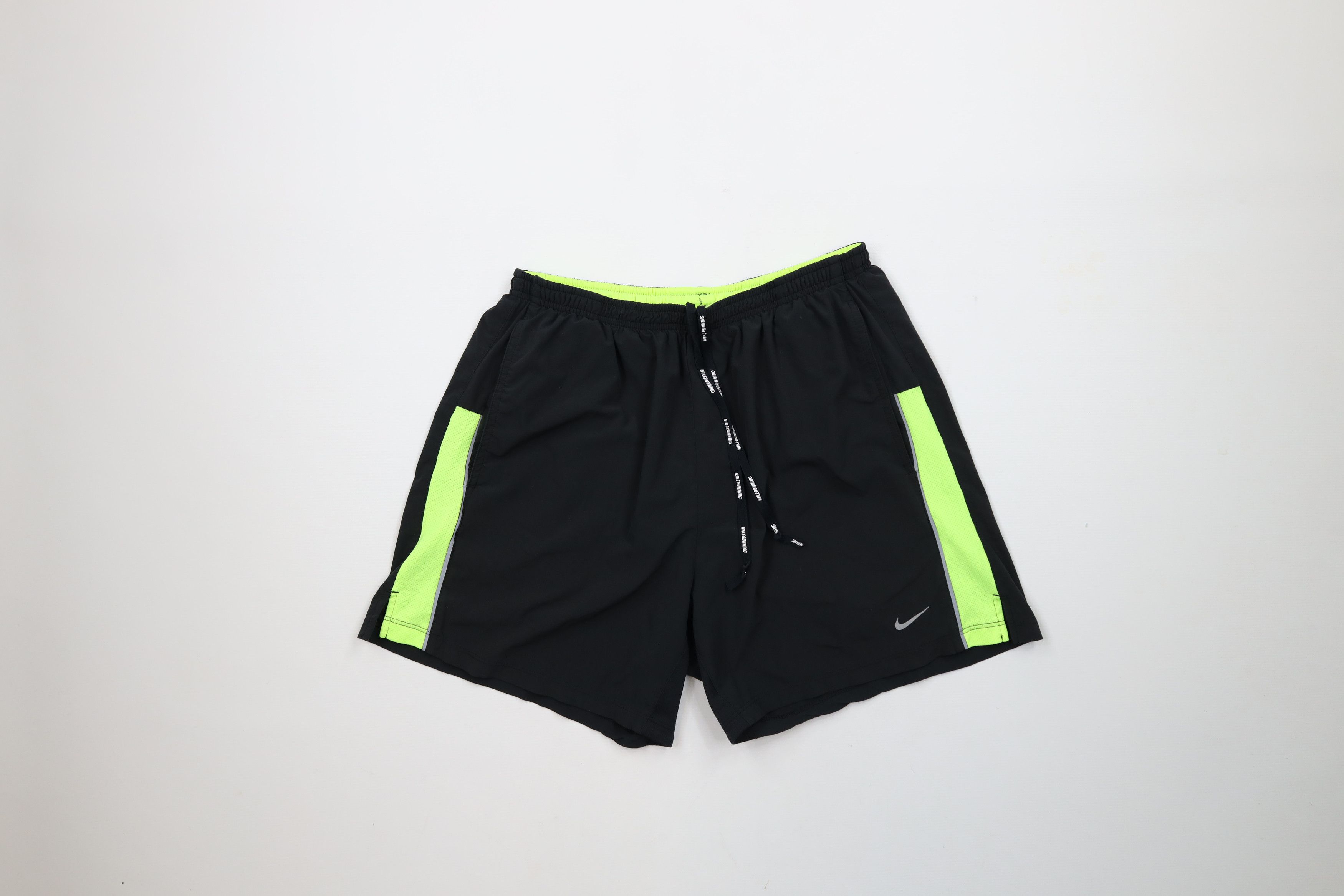 Nike × Vintage Vintage Y2K Nike Swoosh Reflective Lined Above Knee Shorts Size US 34 / EU 50 - 1 Thumbnail