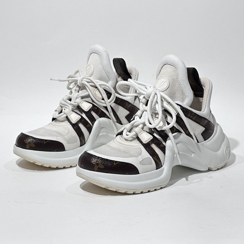 Louis Vuitton Louis Vuitton Low-Top Casual Sneakers in White and Brown 0079 Size US 5.5 / EU 38 - 1 Thumbnail