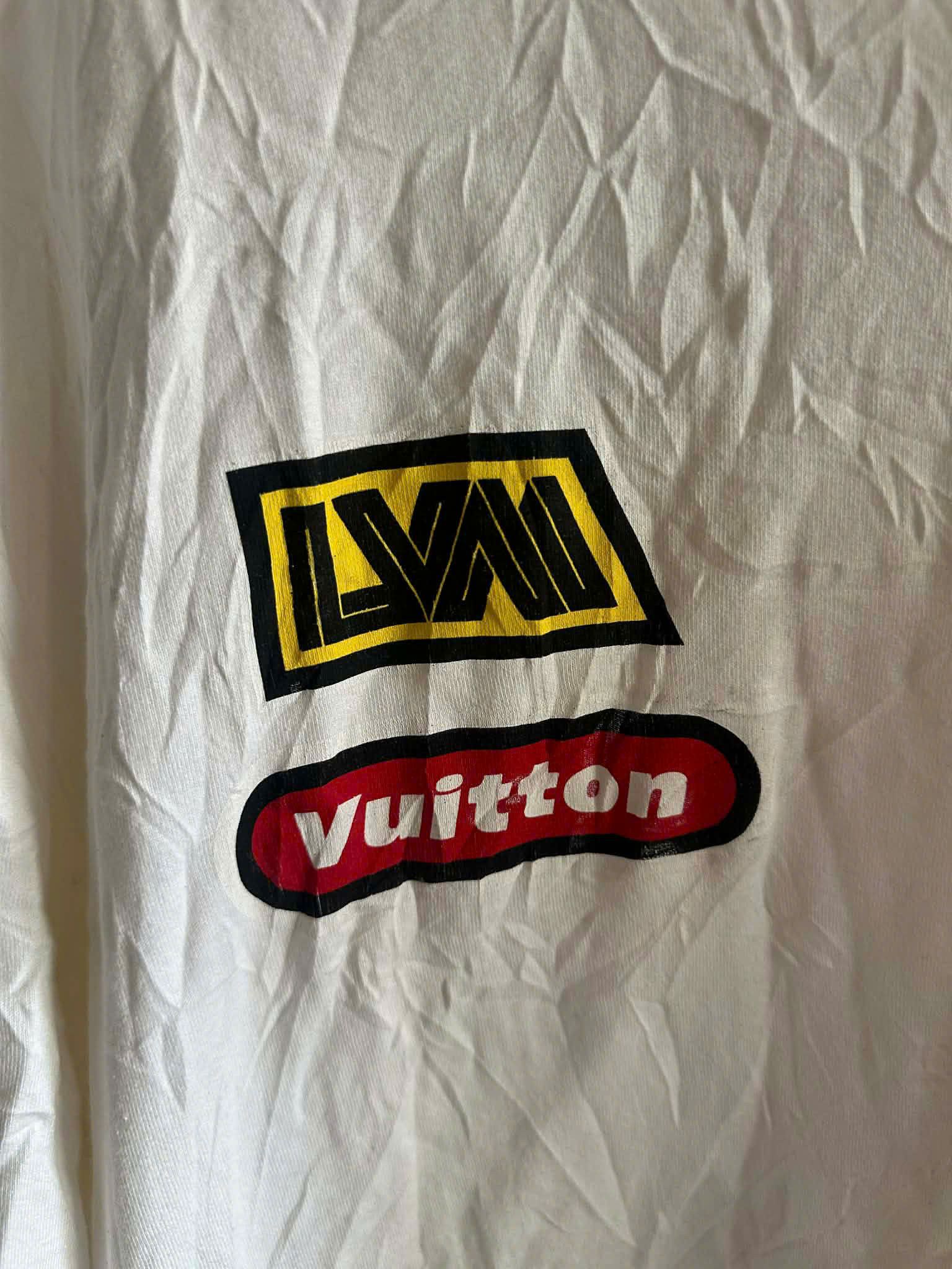 Louis Vuitton LOUIS VUITTON T SHIRT Size US XL / EU 56 / 4 - 4 Thumbnail