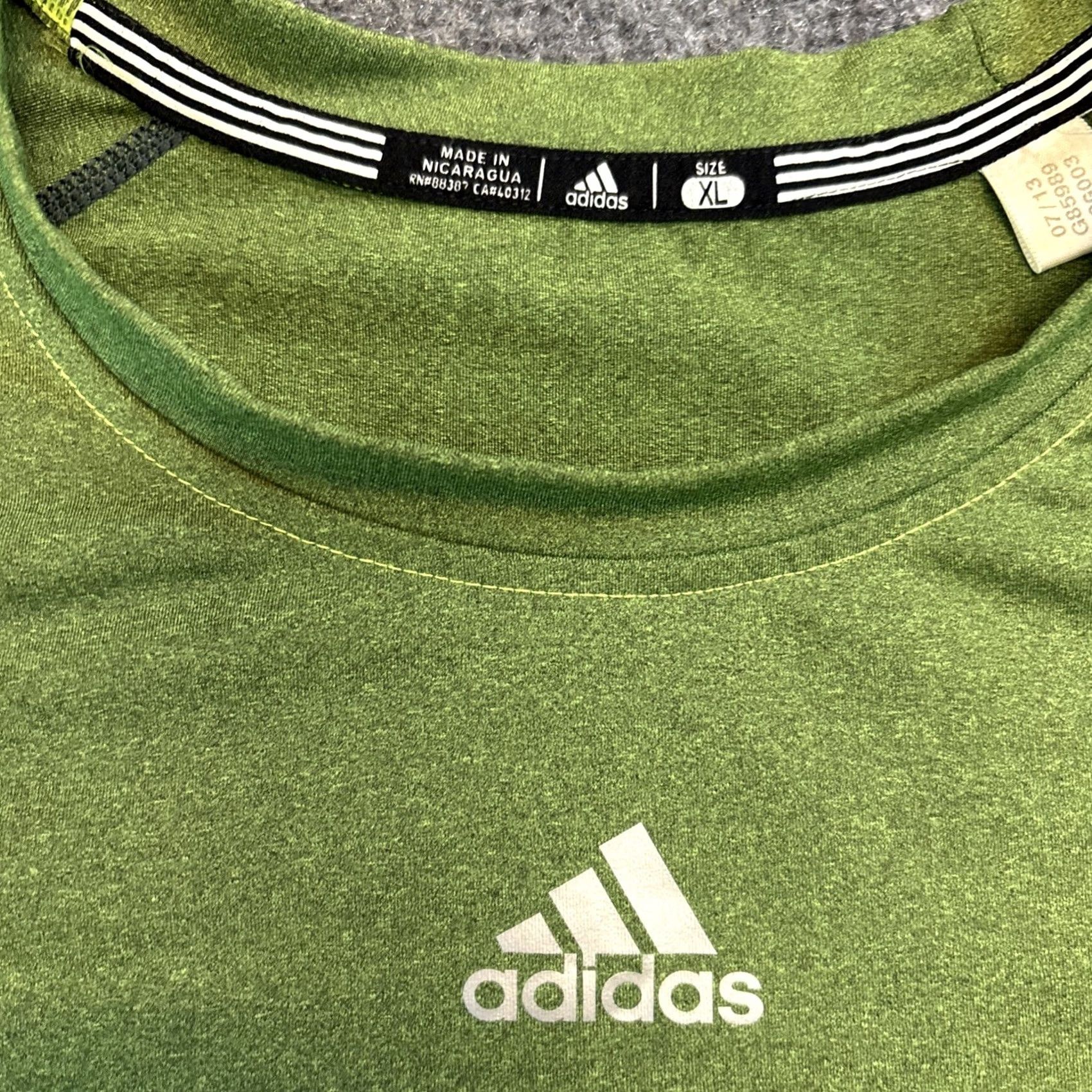 Adidas Adidas Shirt Jersey Long Sleeve Neon Green Colorblock XL Mens Sportswear Size US XL / EU 56 / 4 - 2 Thumbnail