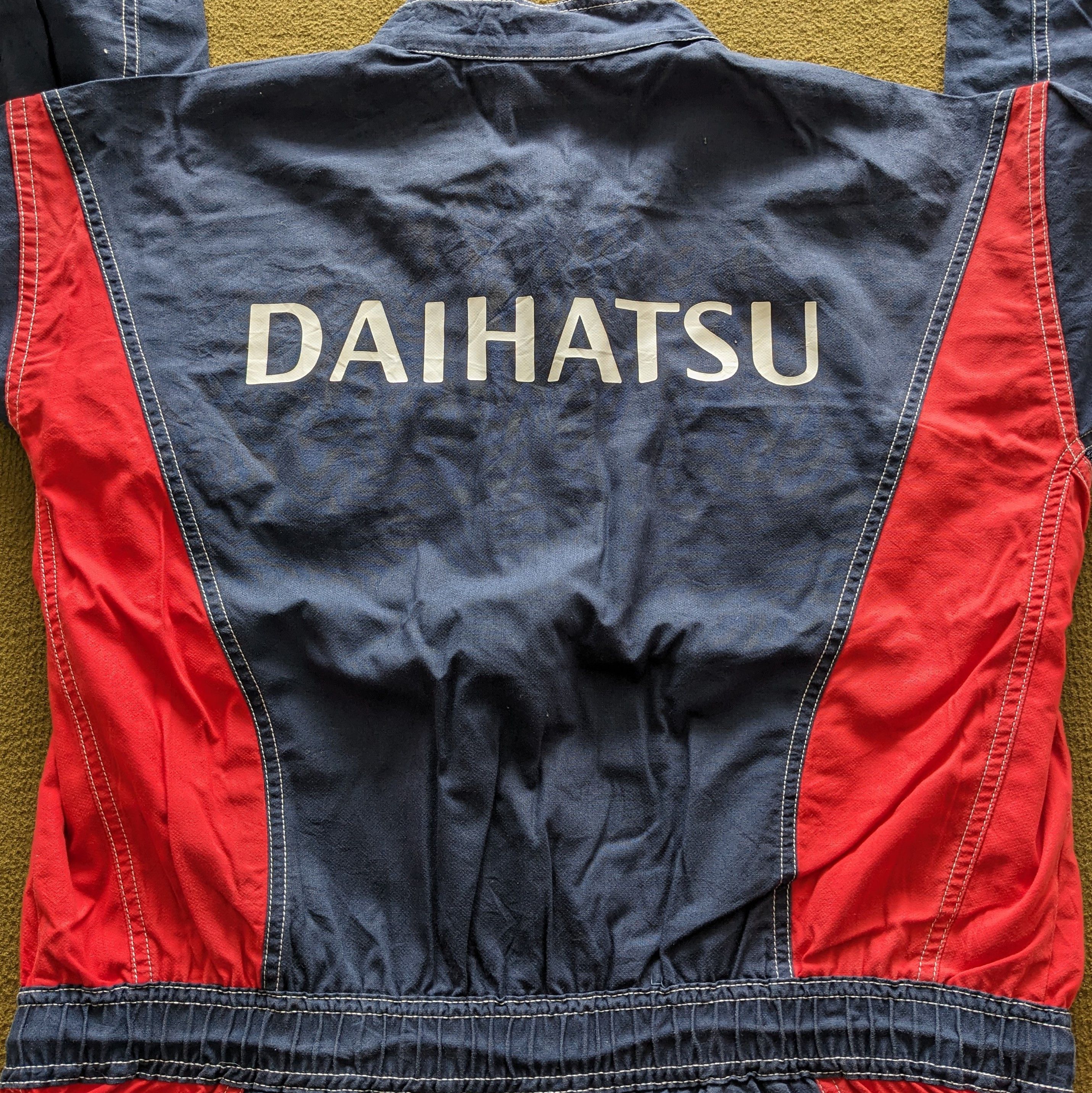 Vintage Vintage DAIHATSU Motorsports Racing Coverall Workwear Jacket Size US XL / EU 56 / 4 - 2 Thumbnail