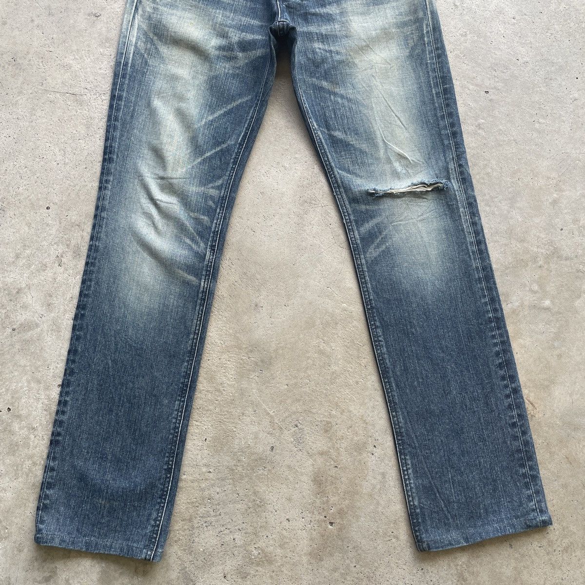 Japanese Brand × Jean × Vintage Vintage Japanese Brand Distressed Jeans Faded Denim Pants Size US 31 - 5 Thumbnail