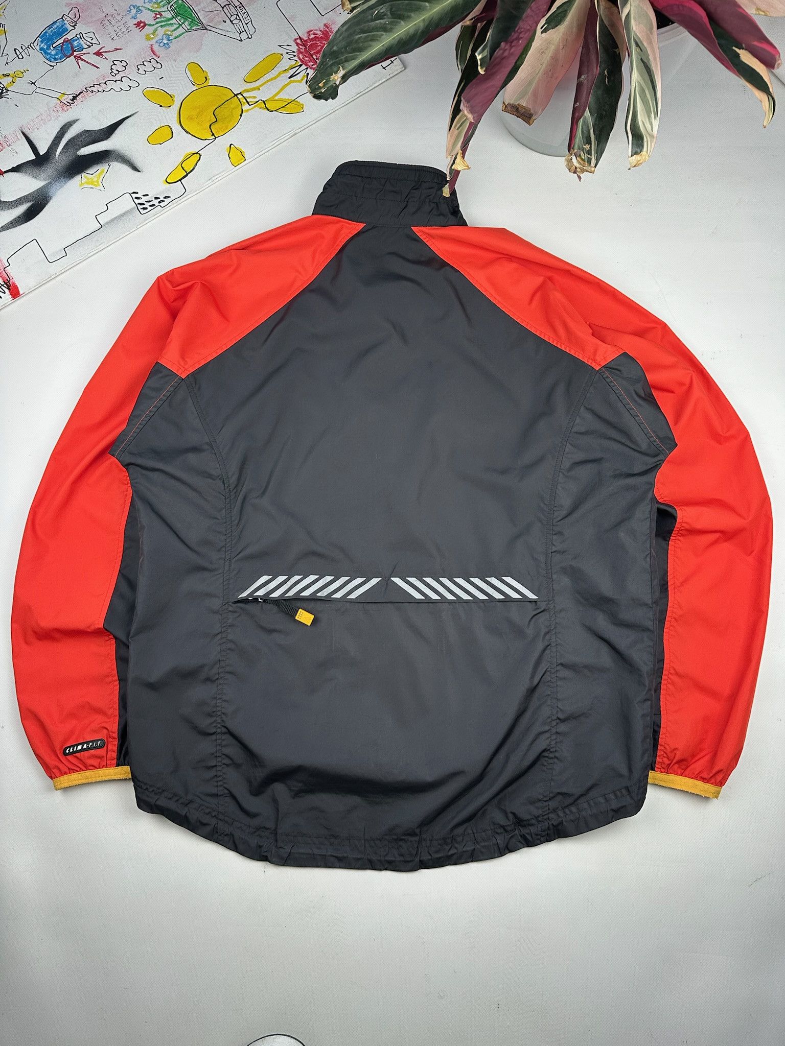 Nike ACG Vintage Nike ACG Windbreaker Light Jacket Gorpcore Japanese Size US M / EU 48-50 / 2 - 4 Thumbnail