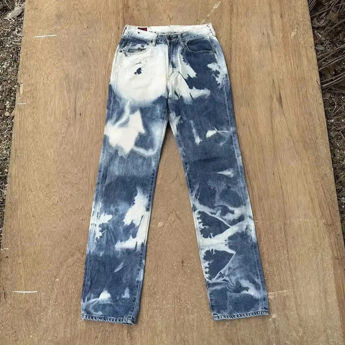 Le Grande Bleu (L.G.B.) STEALS VINTAGE EDWIN JEANS VERY RARE BLEACH ACID WASH DENIM Size US 28 / EU 44 - 3 Thumbnail