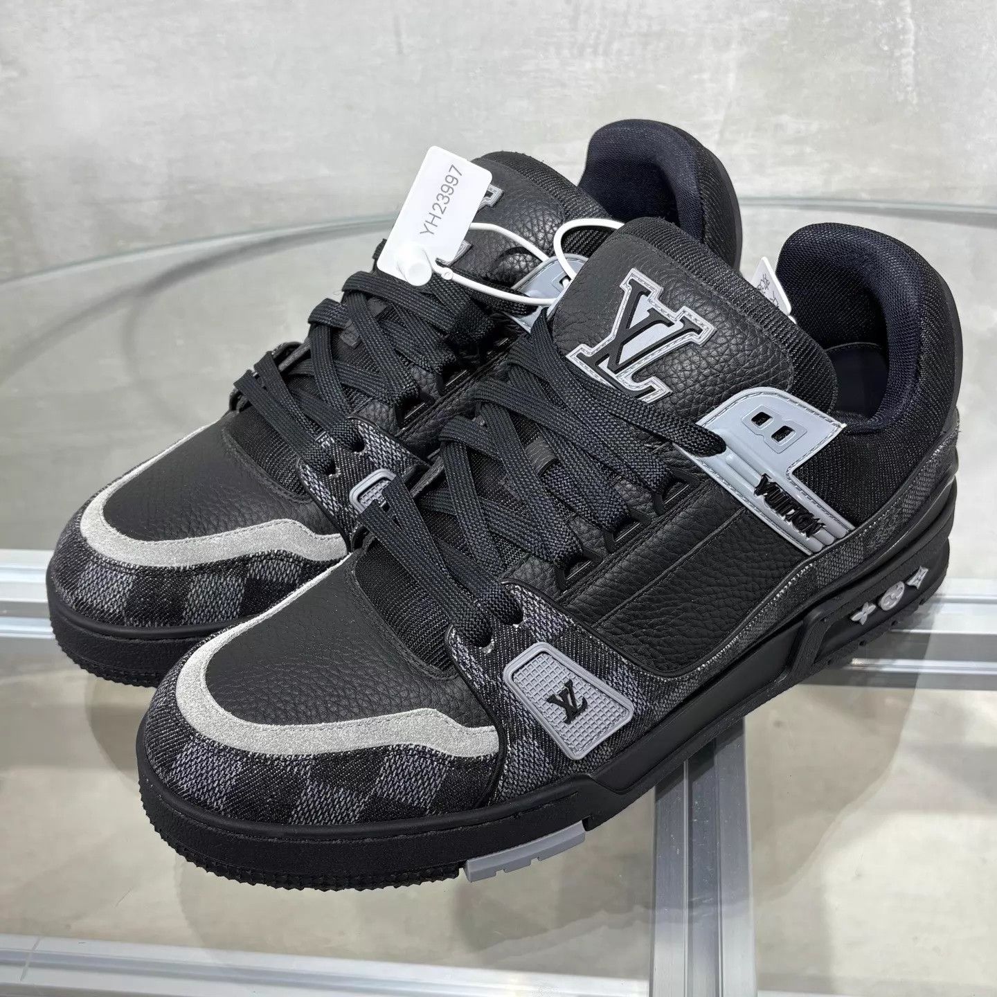 Louis Vuitton LV Trainer Black Monogram Denim New UK7.5 (41.5) Size US 8.5 / EU 41-42 - 2 Thumbnail