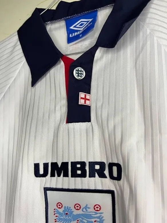 Umbro David Beckham England 1998 World Cup jersey Size US M / EU 48-50 / 2 - 4 Thumbnail