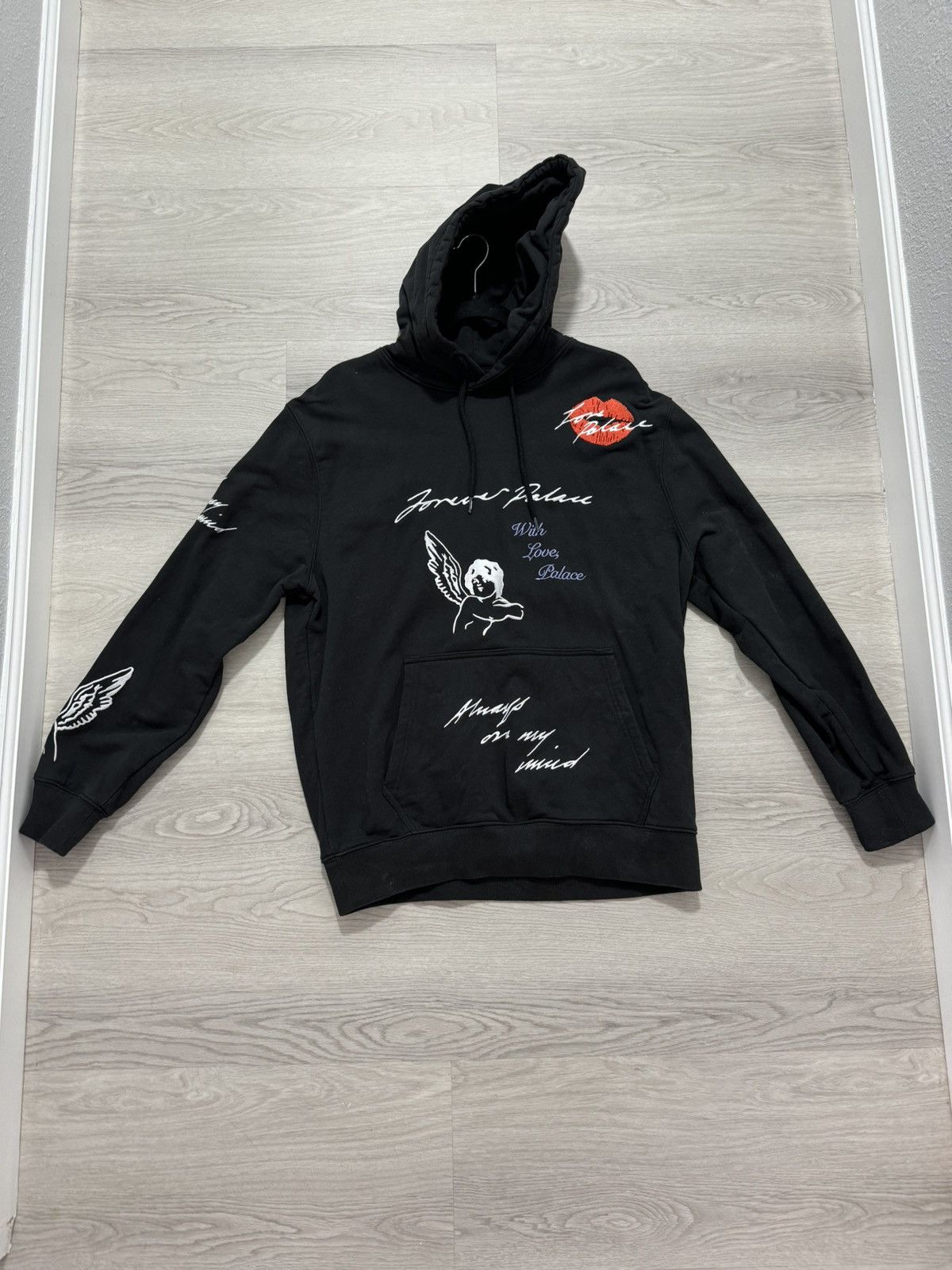 Palace Palace Love Letter Hoodie Size US M / EU 48-50 / 2 - 1 Thumbnail