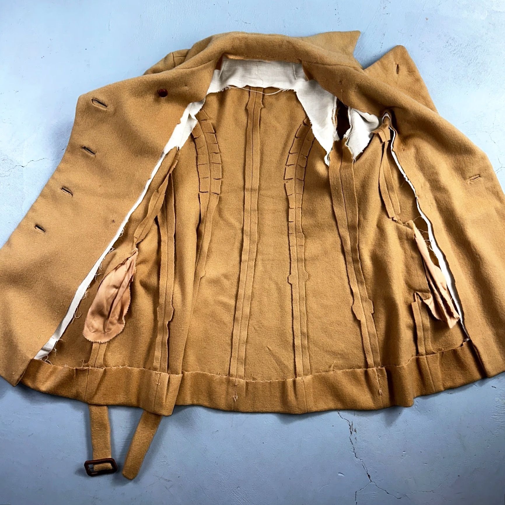 Vintage VINTAGE 1950s Taupe Brown Wool Swing Coat Rockabilly Belted Coat Women’s 50s Brown Wool Swing Coat Size S / US 4 / IT 40 - 2 Thumbnail