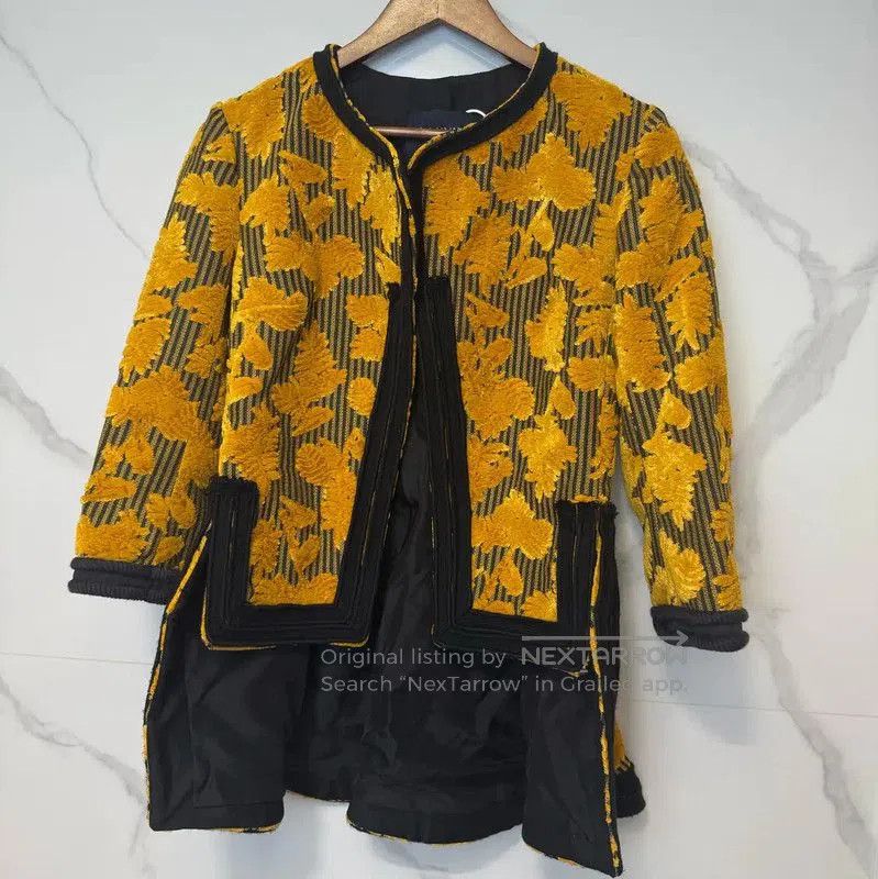 Lanvin Lanvin Yellow Printed Long Trench Coat . Size M / US 6-8 / IT 42-44 - 1 Thumbnail