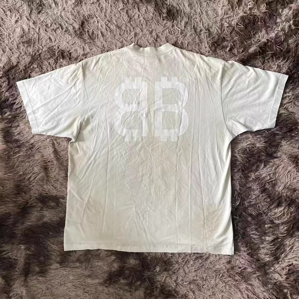 Balenciaga Balenciaga 23ss Off-White Distressed Bitcoin Tee M Size M / US 6-8 / IT 42-44 - 2 Thumbnail