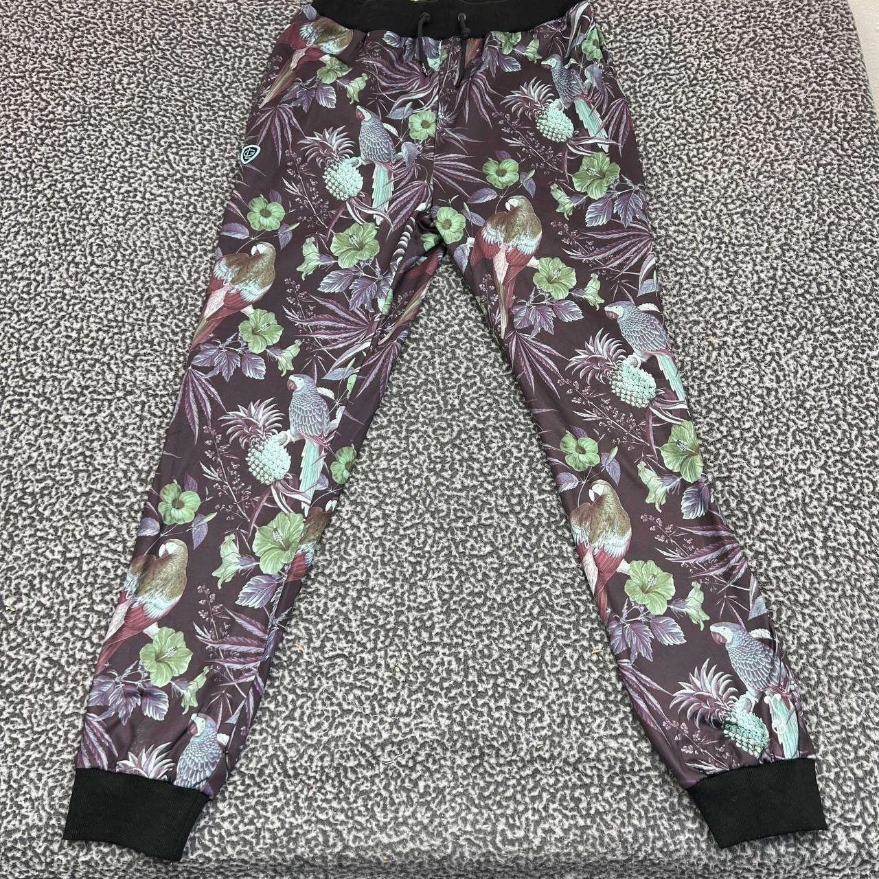 Grassroots California Grassroots California Sweatpants Men L Floral Hawaiian 32x31 Size US 32 / EU 48 - 1 Thumbnail