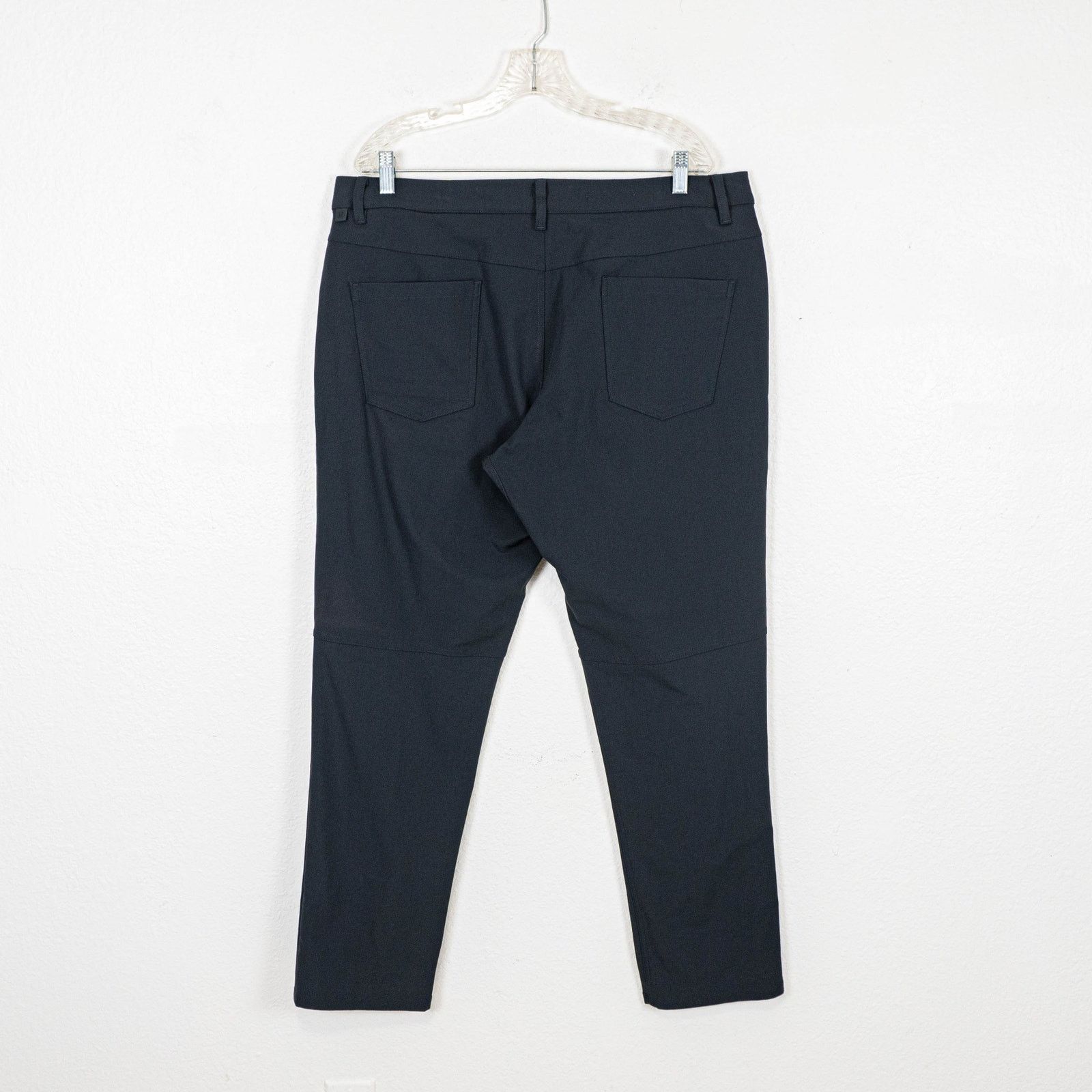 Lululemon Lululemon ABC Classic Chino Pants Dark Gray warpstreme 38 Size US 38 / EU 54 - 3 Thumbnail