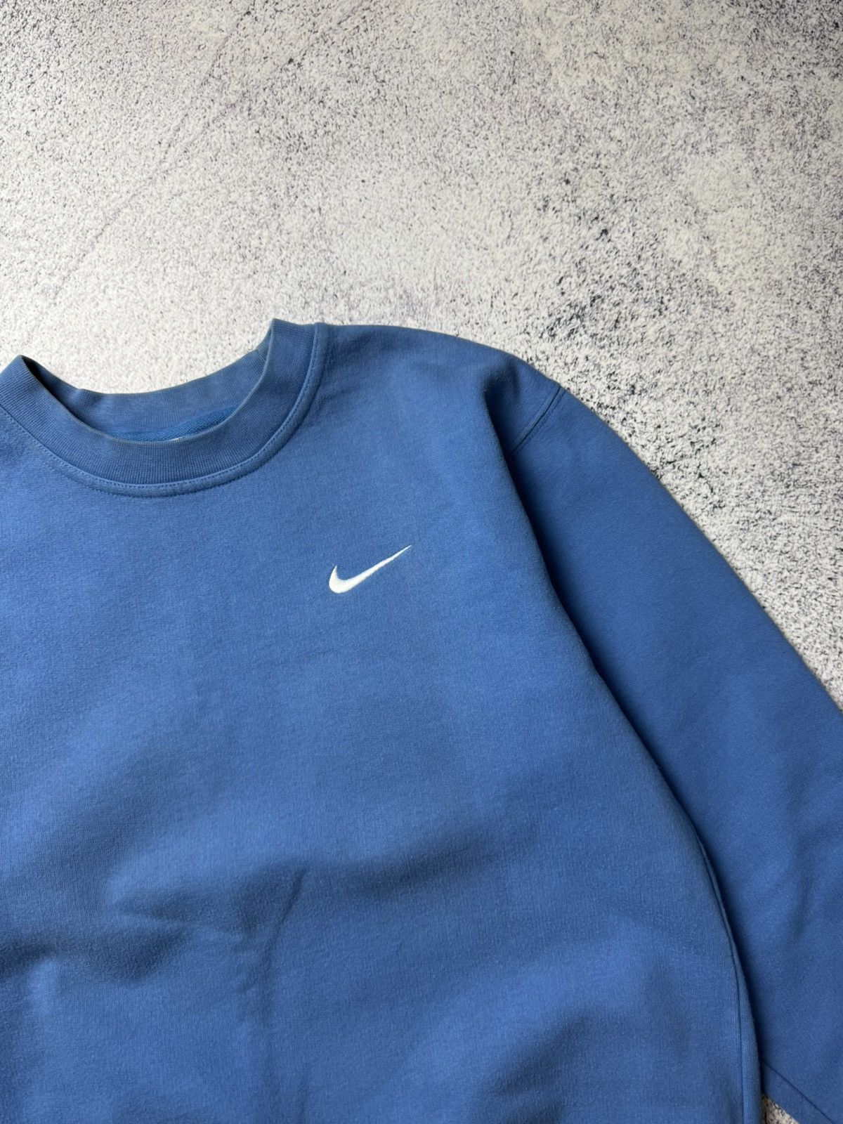 Nike Vintage Nike Blue Sweatshirt Mini Logo Rare Streetwear Size S / US 4 / IT 40 - 7 Thumbnail