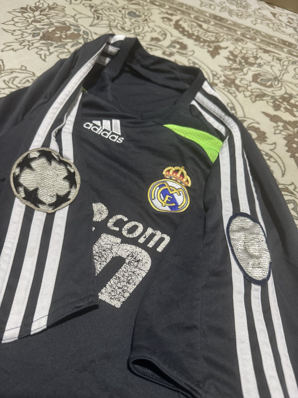Adidas Y2K 07-08 Adidas Real Madrid 3rd Kit Away Football Jeysey Size US M / EU 48-50 / 2 - 5 Thumbnail