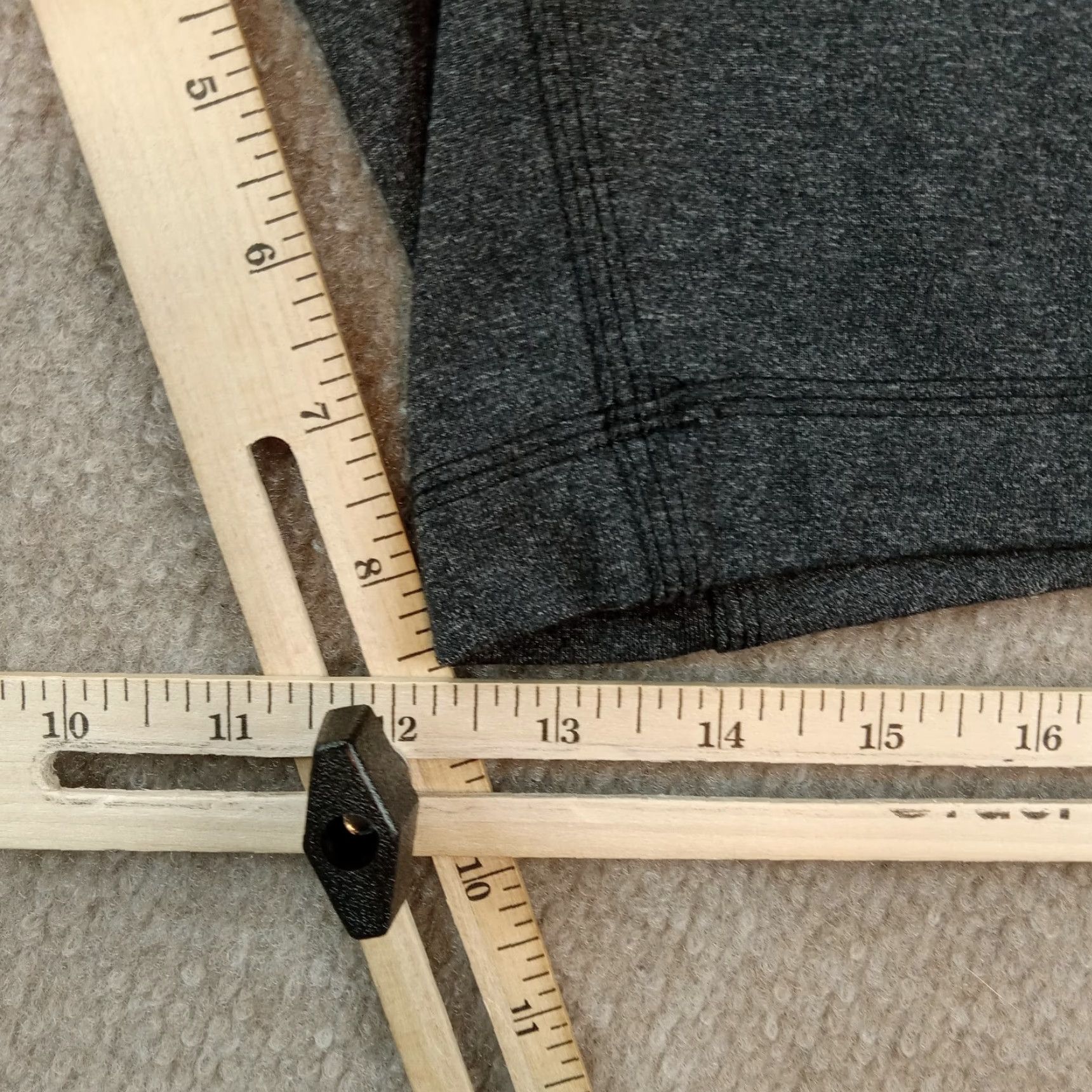 Lululemon Lululemon Athletic Shorts Mens Large Gray Elastic Waist Drawstring Pockets Gym Size US 31 - 3 Thumbnail