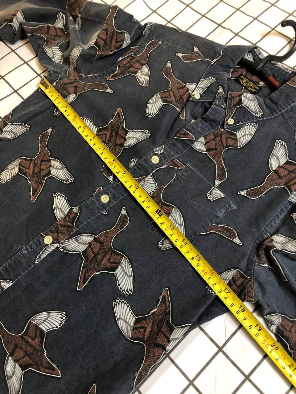 Allsaints Vintage Allsaints Bird Print Slim Fit Button Up Shirt XS Size US XS / EU 42 / 0 - 10 Thumbnail