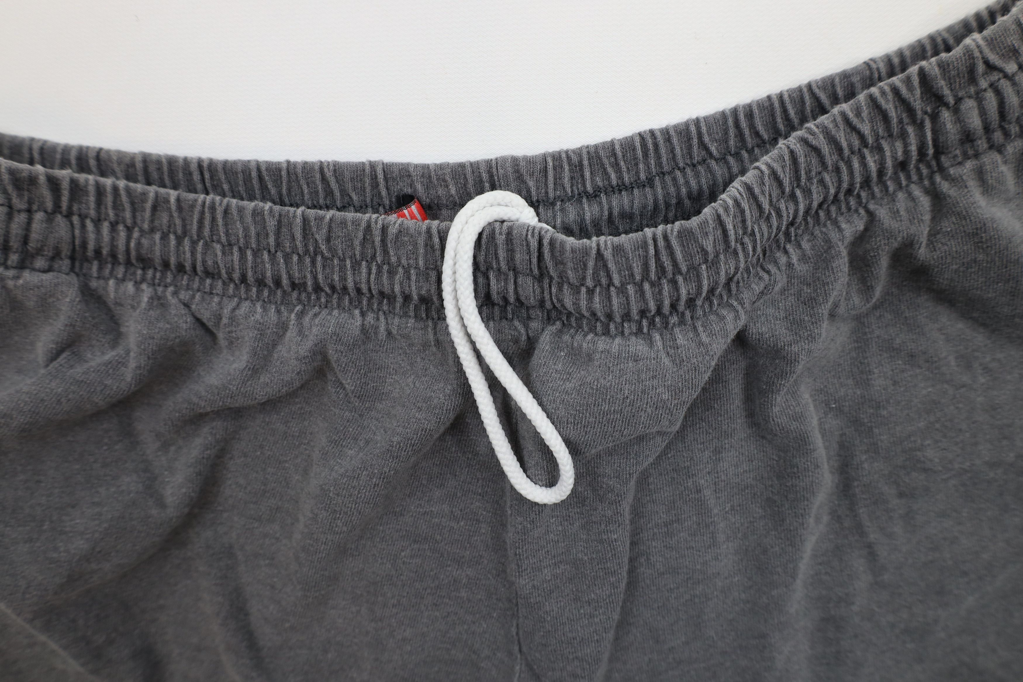Vintage Vintage 90s Streetwear Blank Above Knee Cotton Shorts Gray Size US 32 / EU 48 - 8 Thumbnail