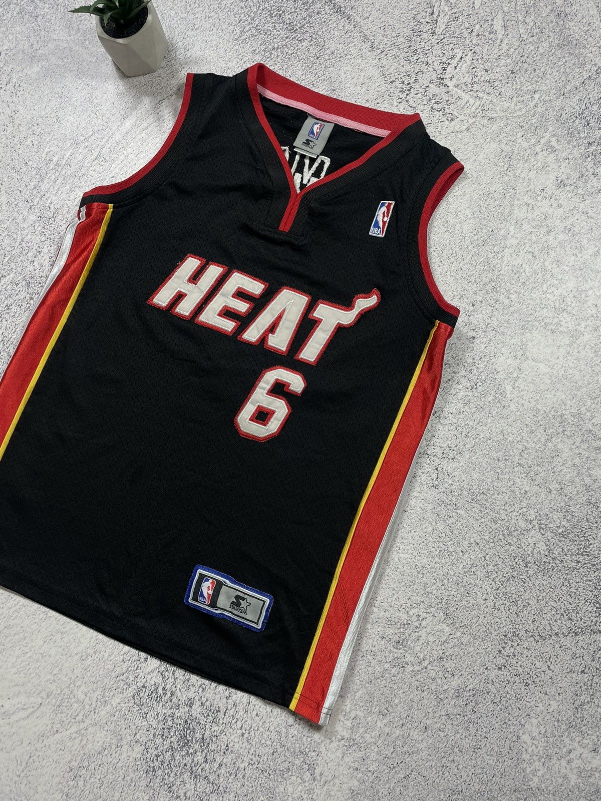 NBA × Starter × Vintage Vintage NBA Lebron James 6 Miami Heat Starter Jersey Size US S / EU 44-46 / 1 - 4 Thumbnail