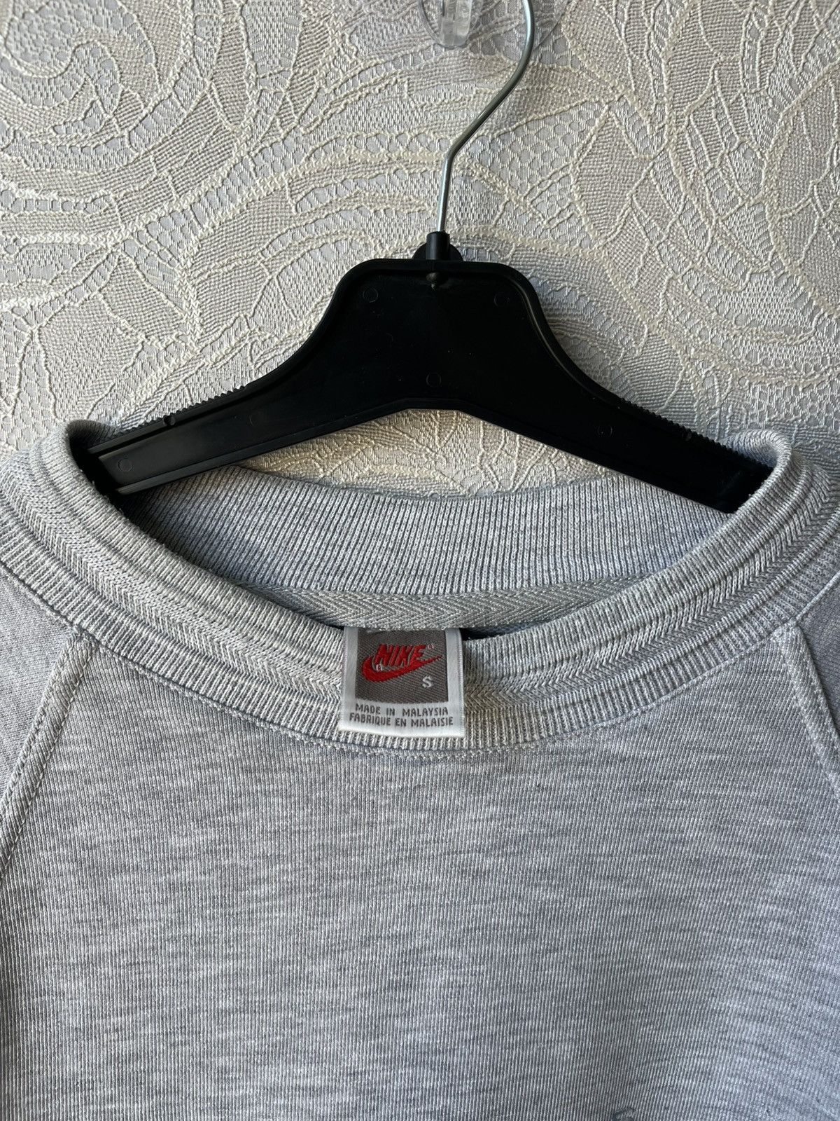 Nike × Vintage Vintage 90s Nike Cross Training Crewneck Grey Sweatshirt Size US S / EU 44-46 / 1 - 7 Thumbnail