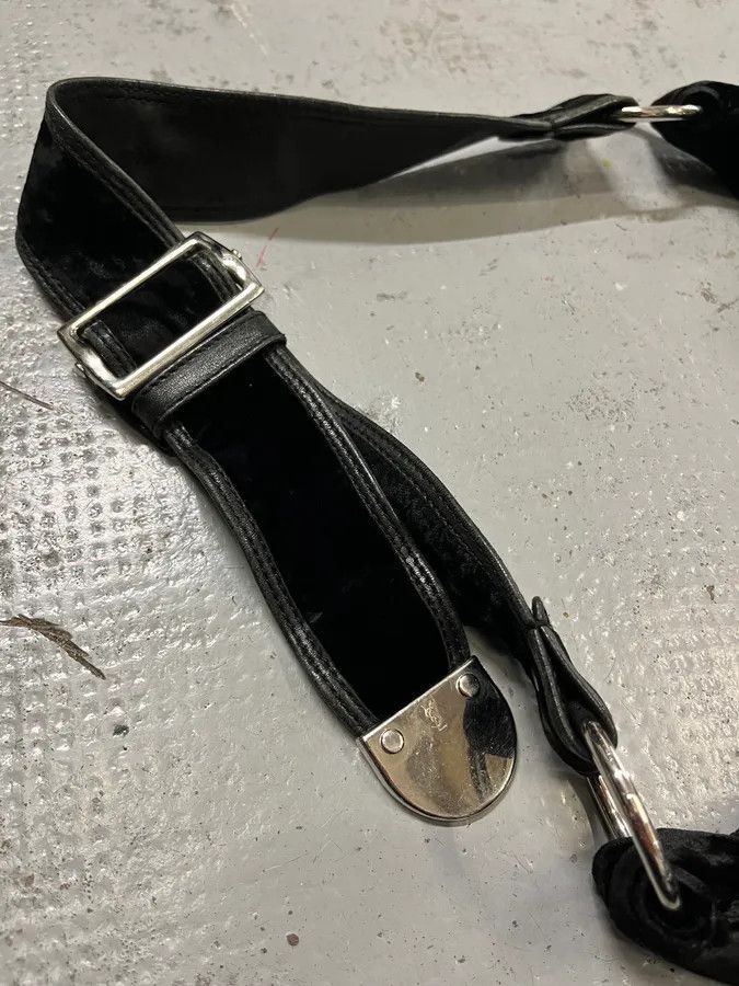 Yves Saint Laurent 2000s Yves Saint Laurent Black Multi-Zip Shoulder Bag Size ONE SIZE - 5 Thumbnail